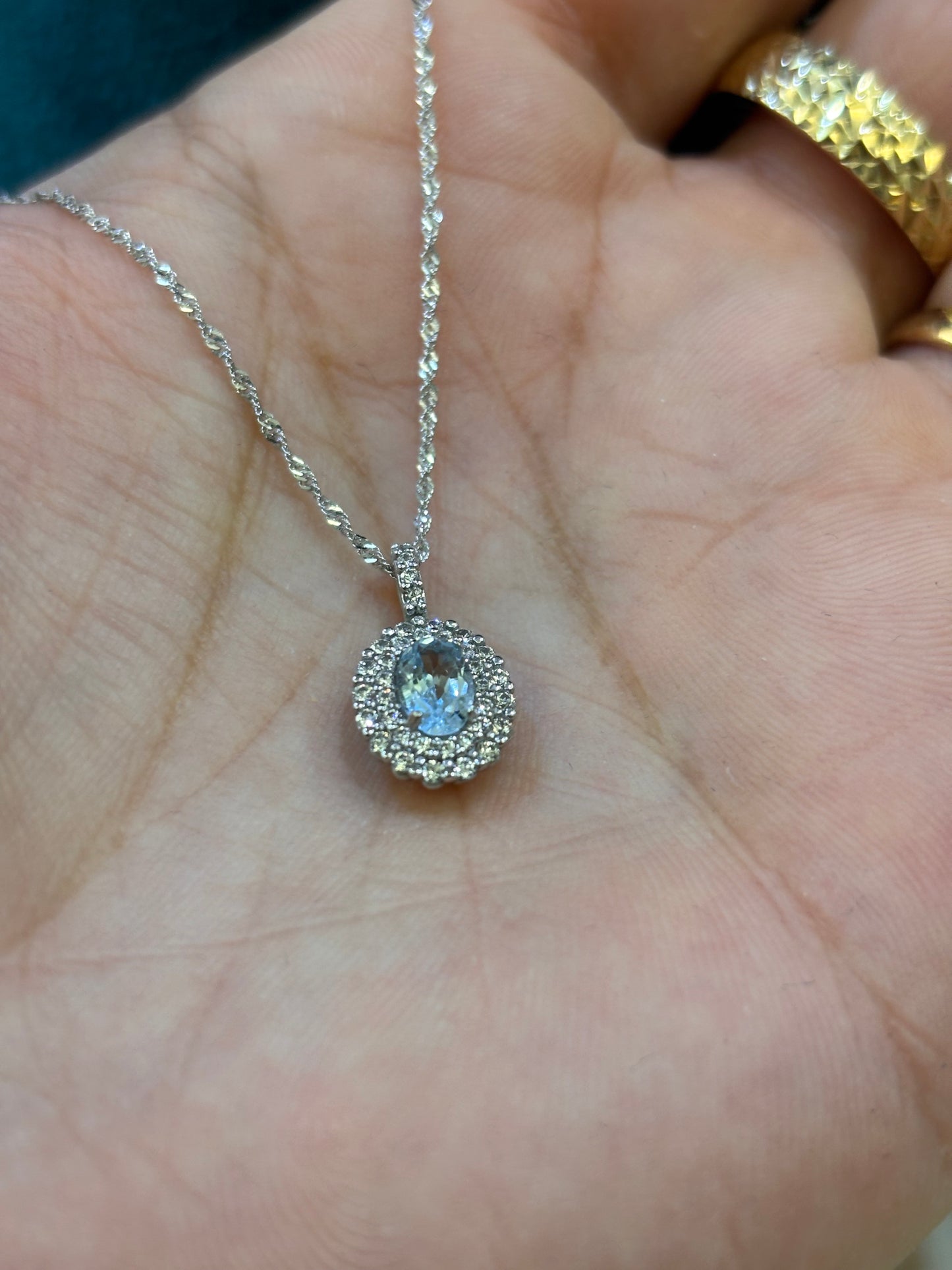 Collana Kate Oro Bianco 18 Carati pietra celeste