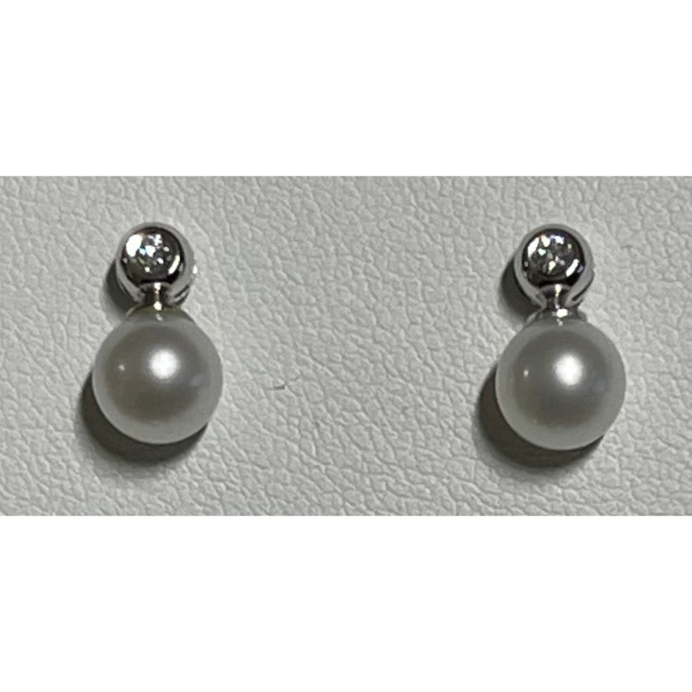 Orecchini in Oro Bianco con Diamante e Perla FreshWater