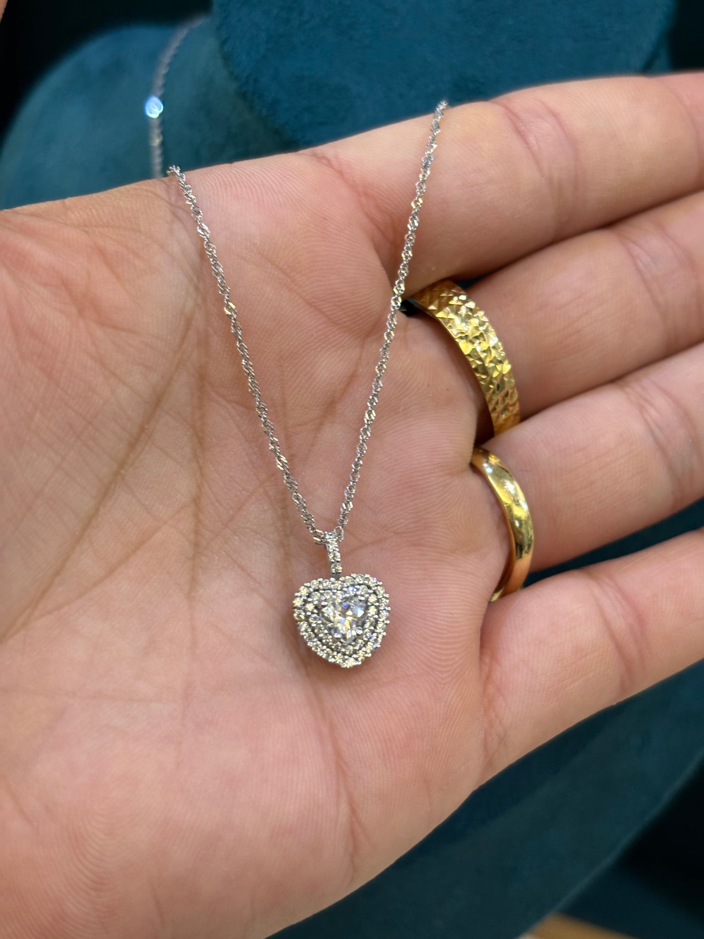 Collana Oro Bianco 18 Carati cuore con pietra Bianca