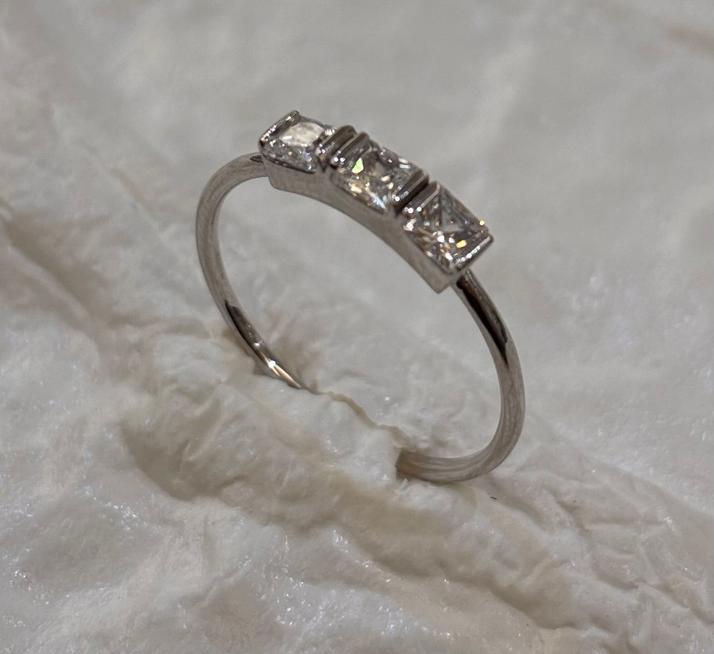 Anello Trilogy Oro Bianco 18 Carati