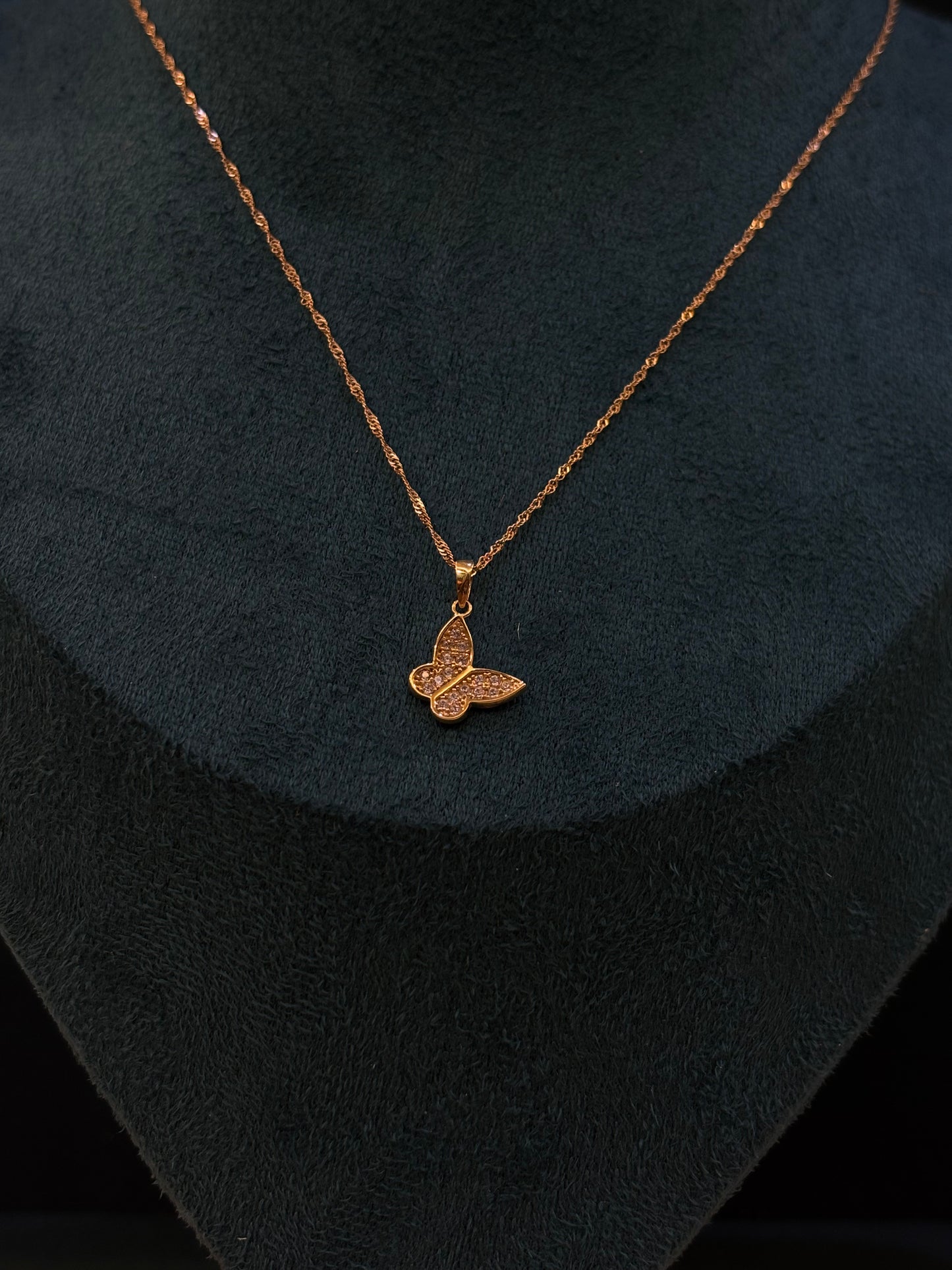 Collana Farfalla Oro 18 carati
