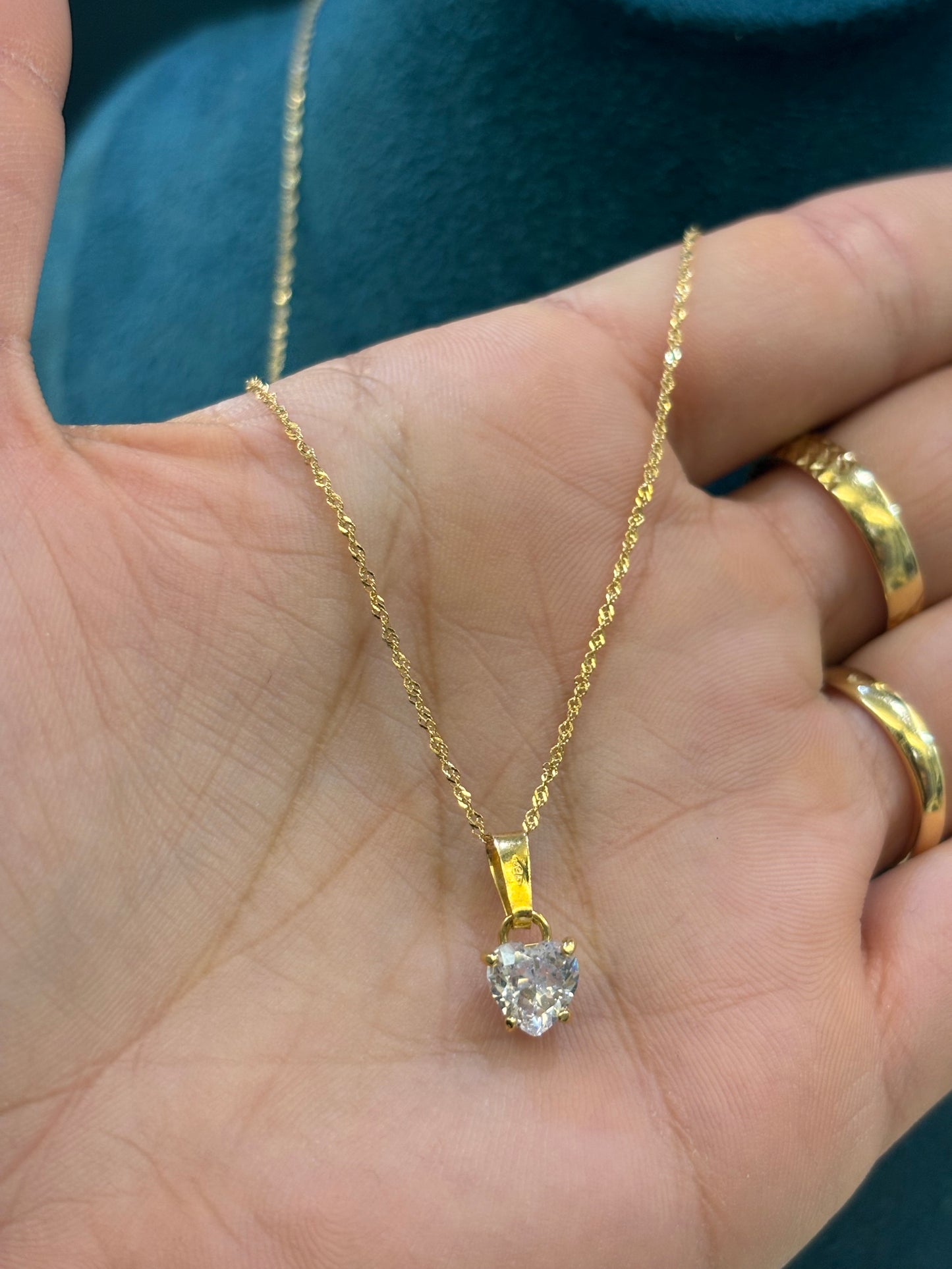 Collana Donna Oro giallo 18 carati punto luce cuore