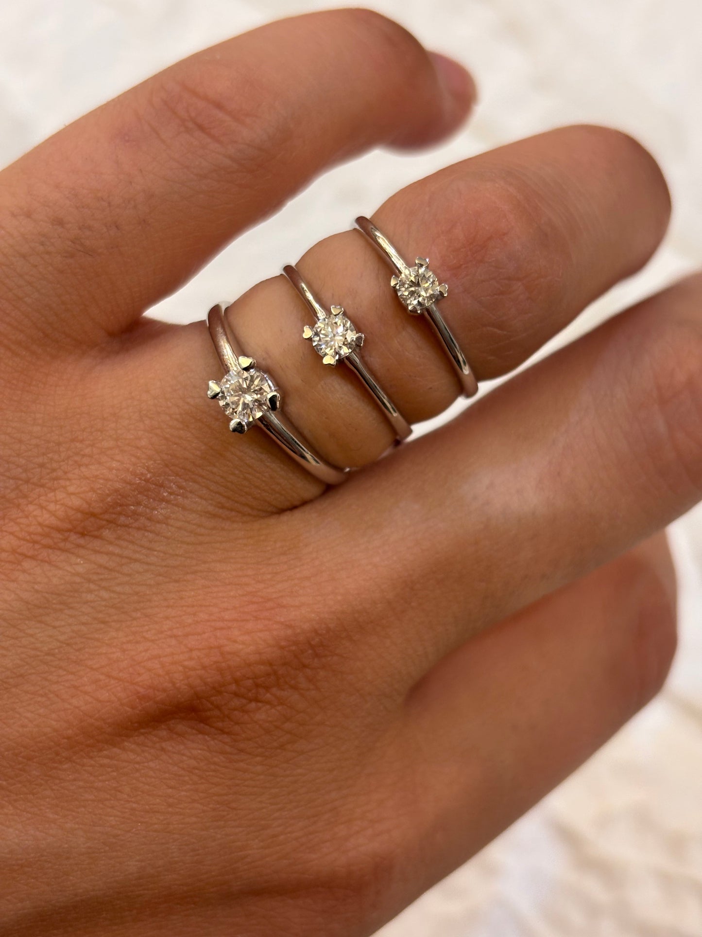 ANELLO SOLITARIO ORO E DIAMANTE PROMESSE GIOIELLI
