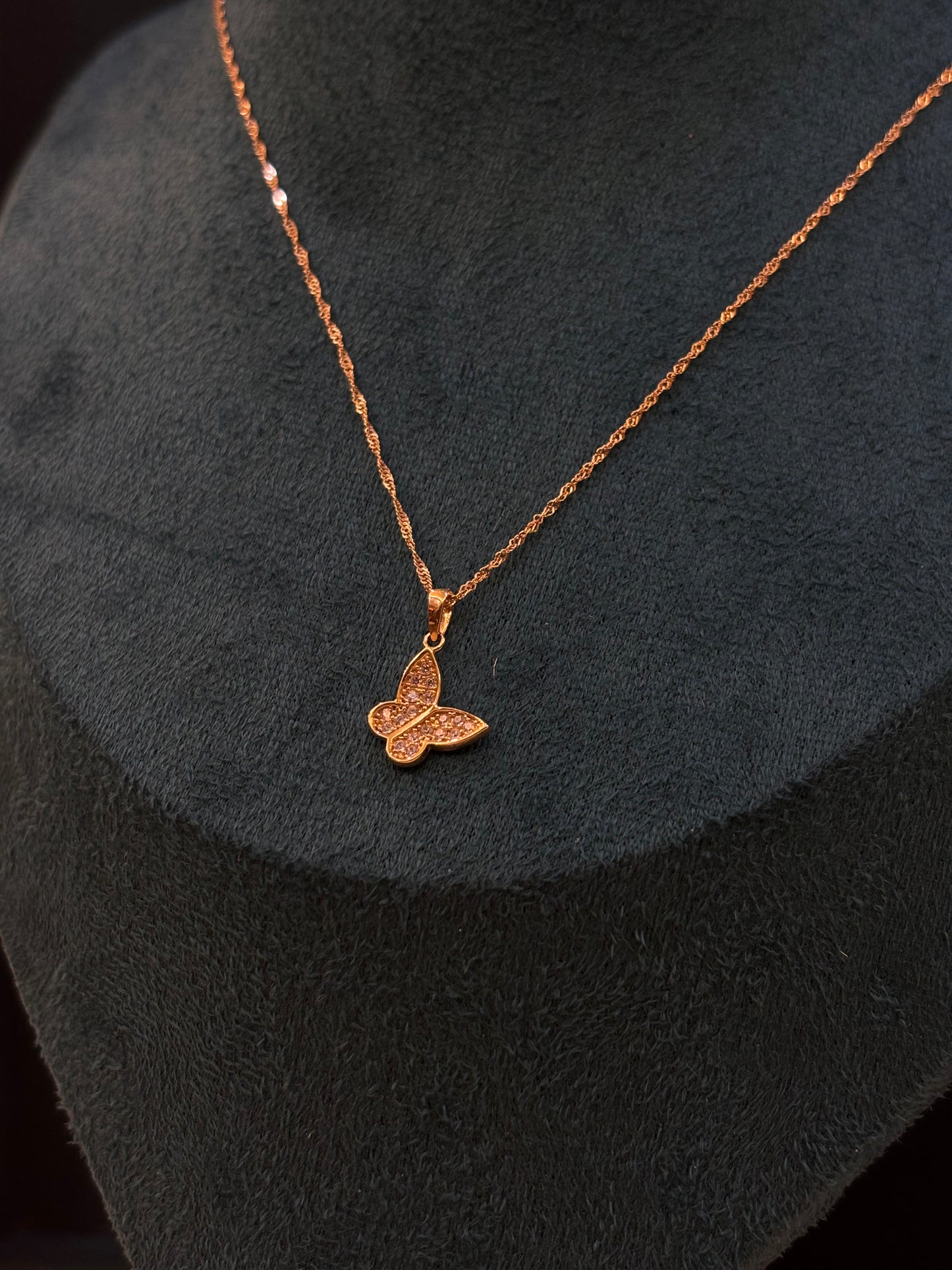 Collana Farfalla Oro 18 carati
