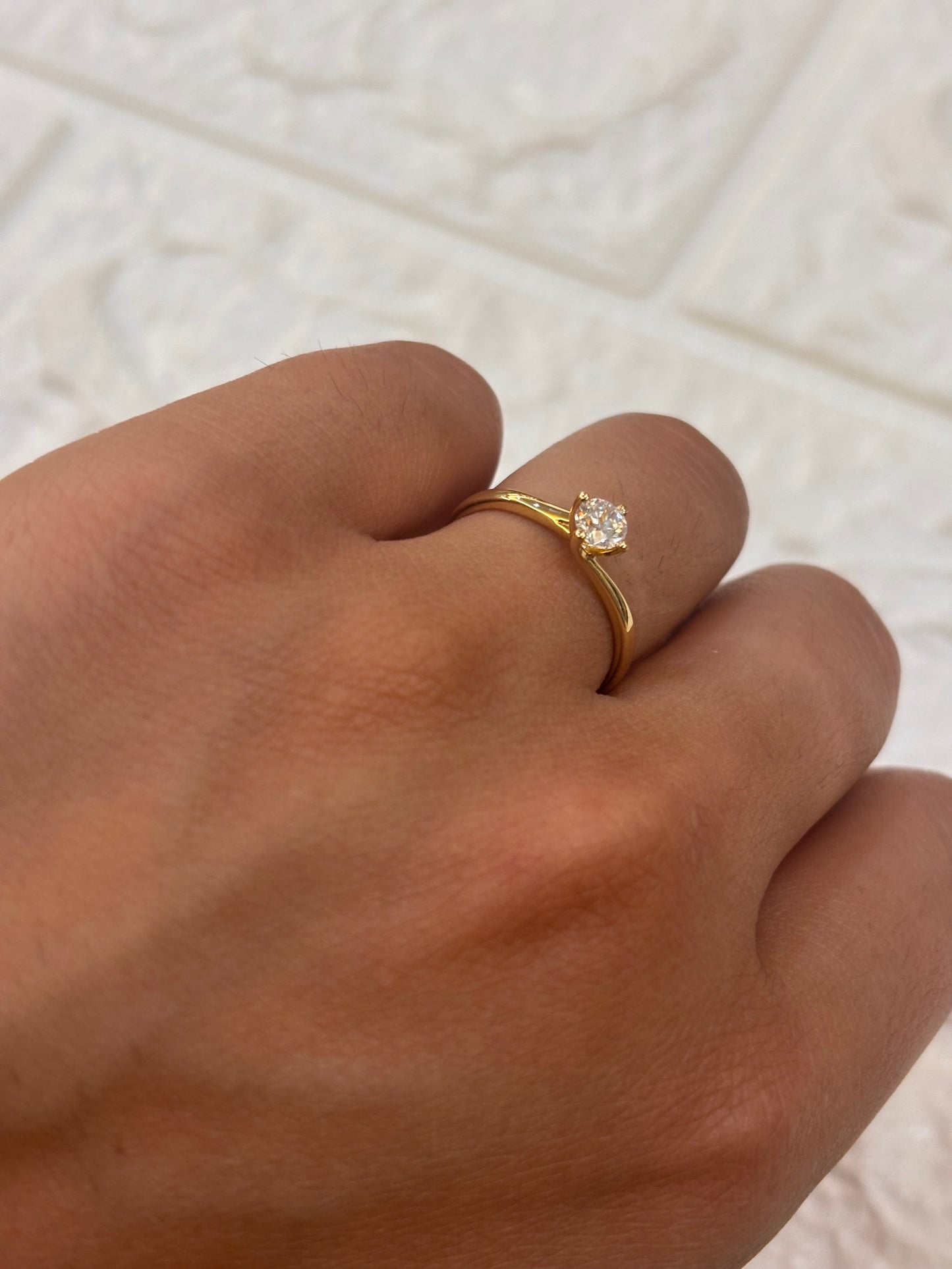 Anello Solitario Oro Giallo 18 Carati