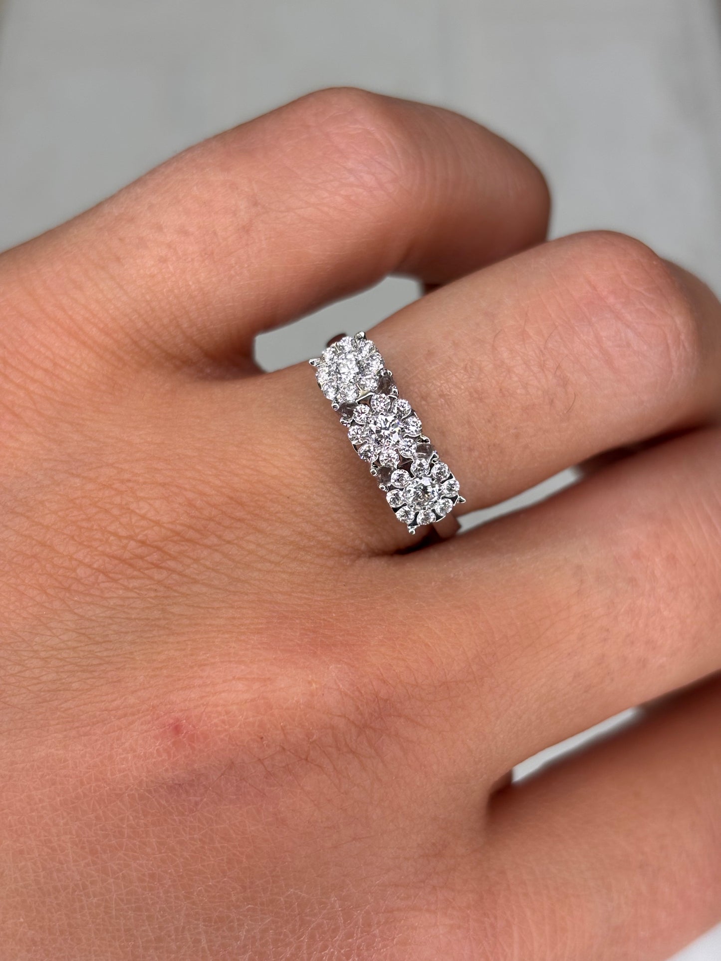 Anello Trilogy Magic Oro e Diamanti Promesse Gioielli