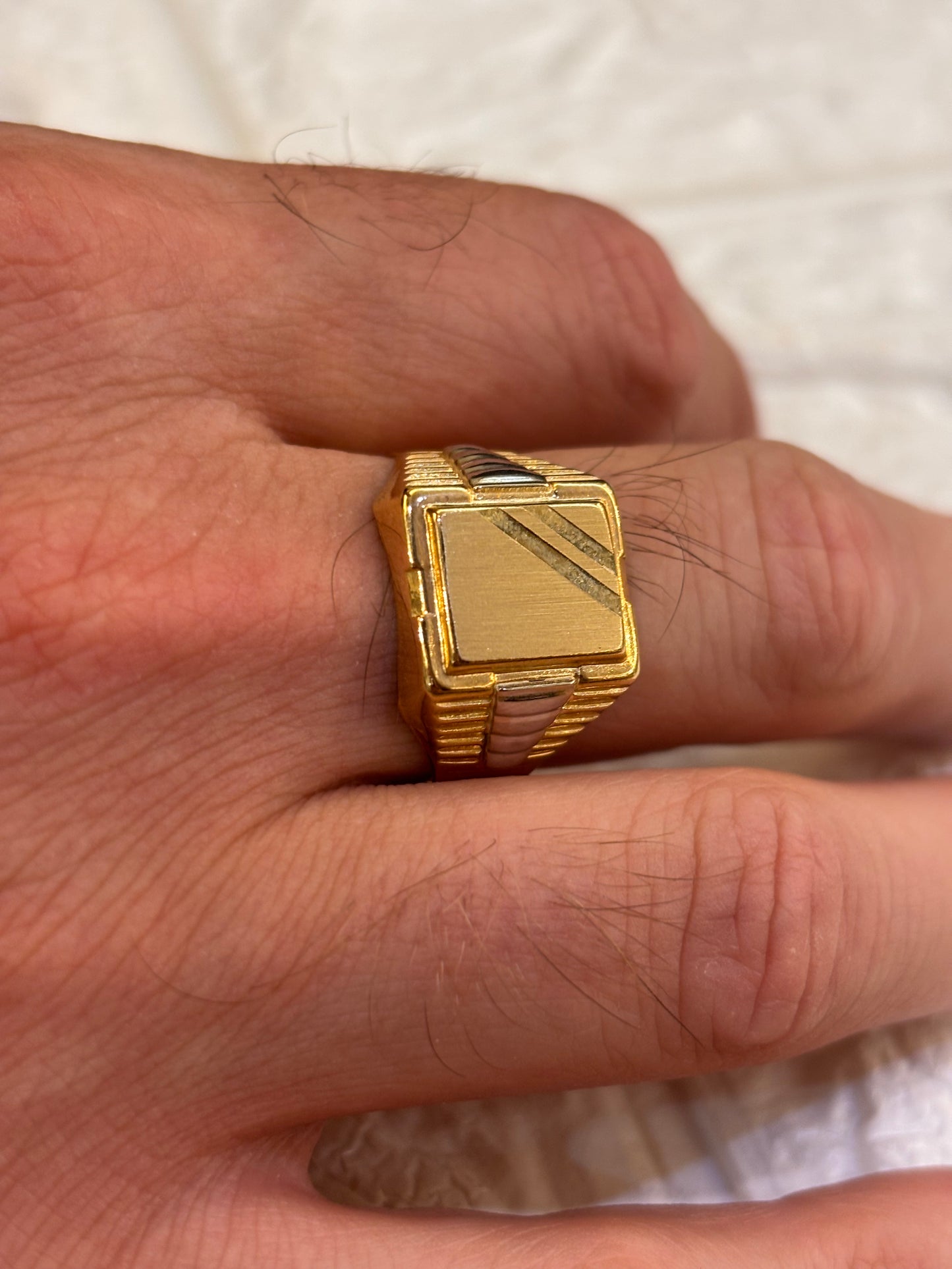 Anello Uomo Oro giallo 18 Carati