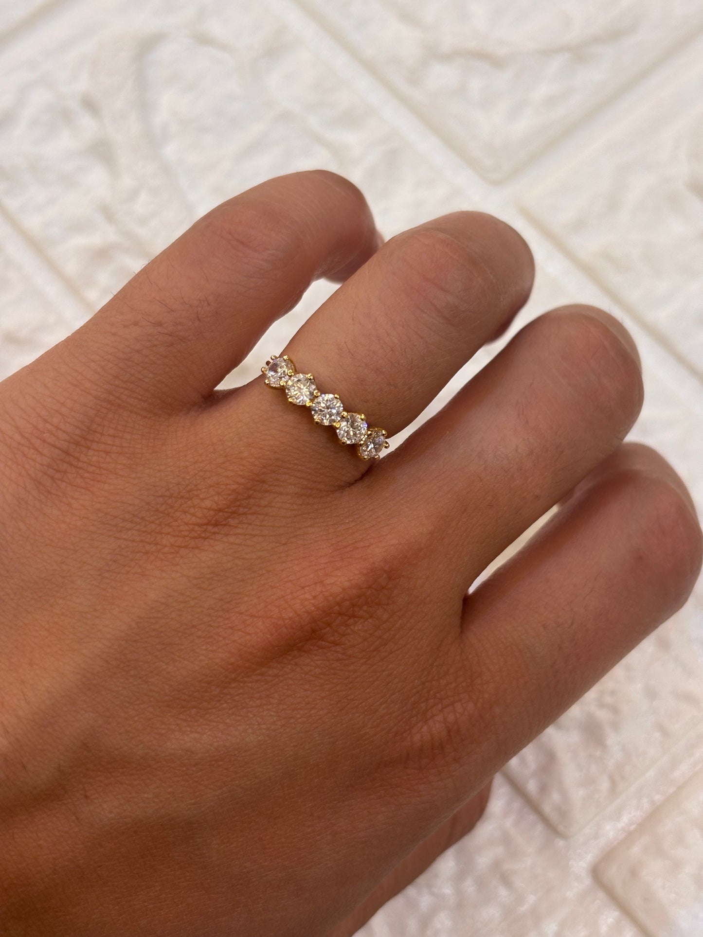 Anello Veretta 5 Pietre Oro giallo 18 Carati