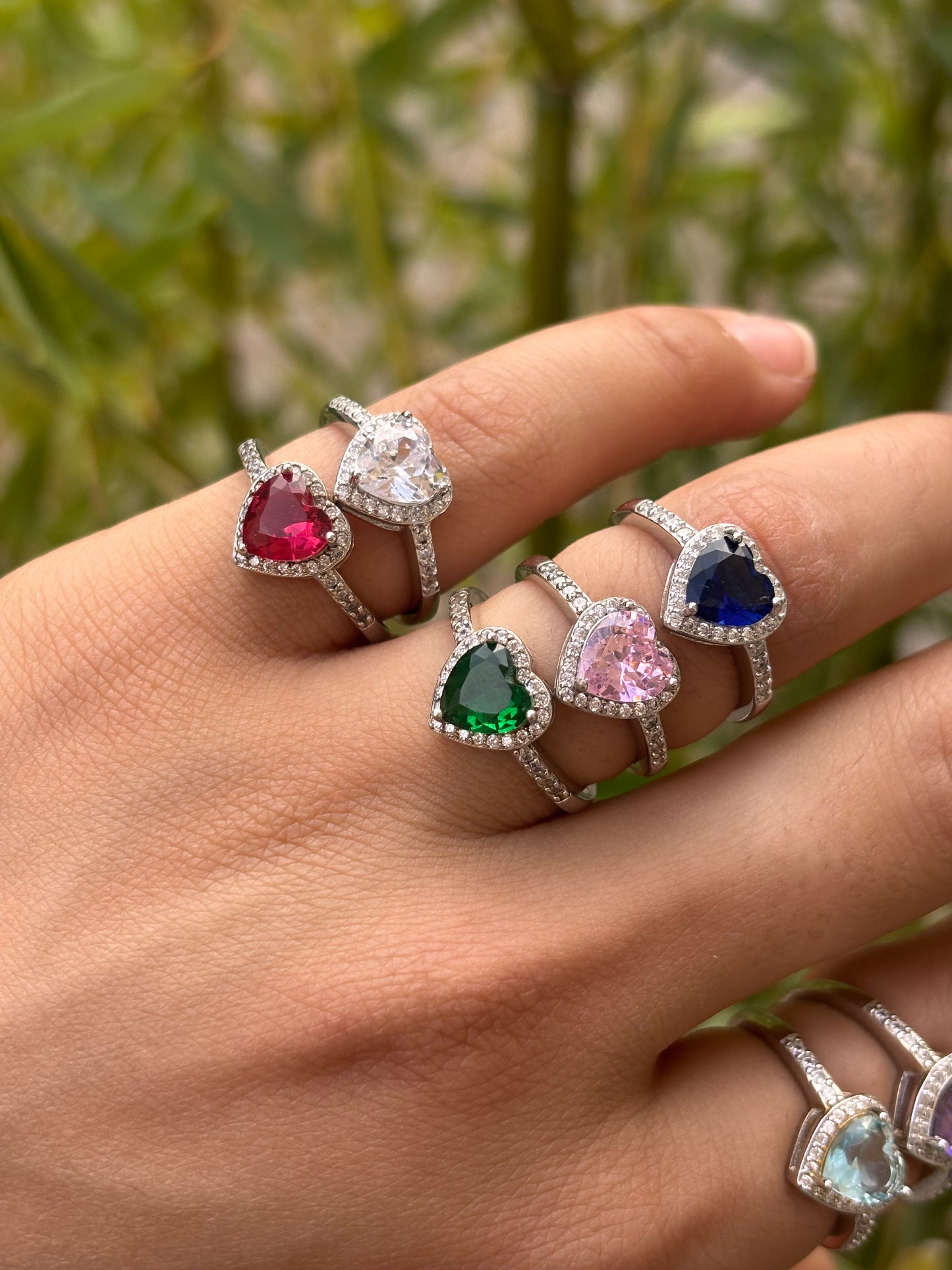 Anello cuore colorato