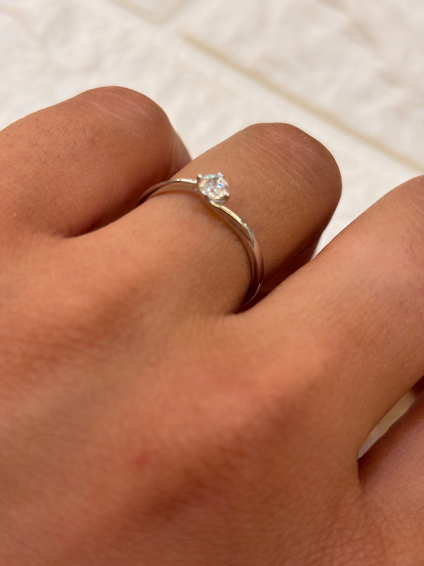 Anello Solitario Oro Bianco 18 Carati