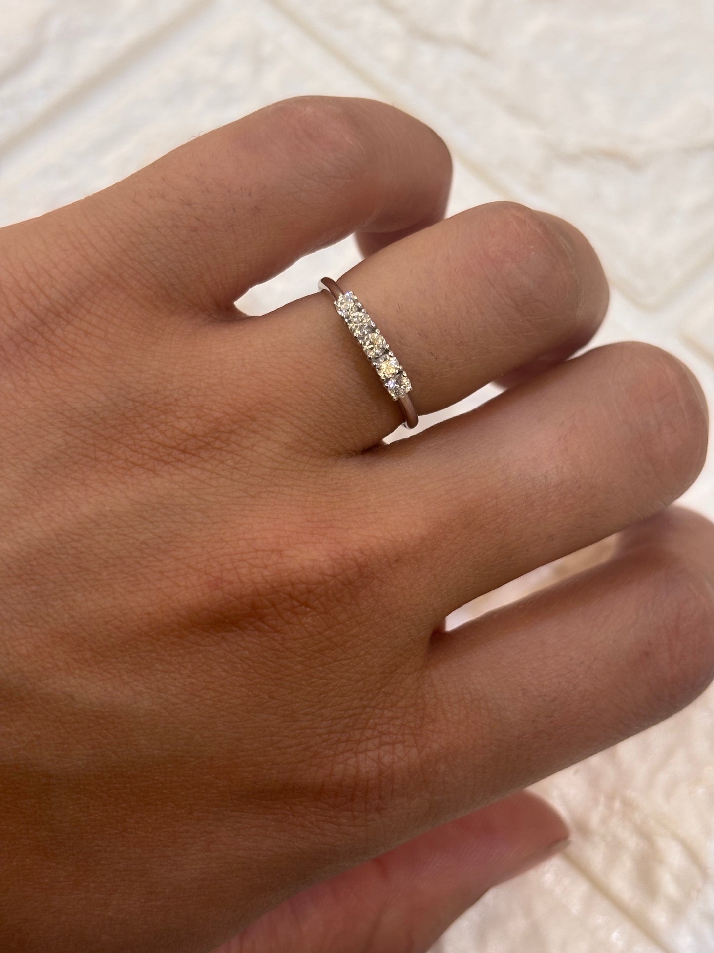 Anello Veretta 5 Pietre Oro Bianco 18 Carati