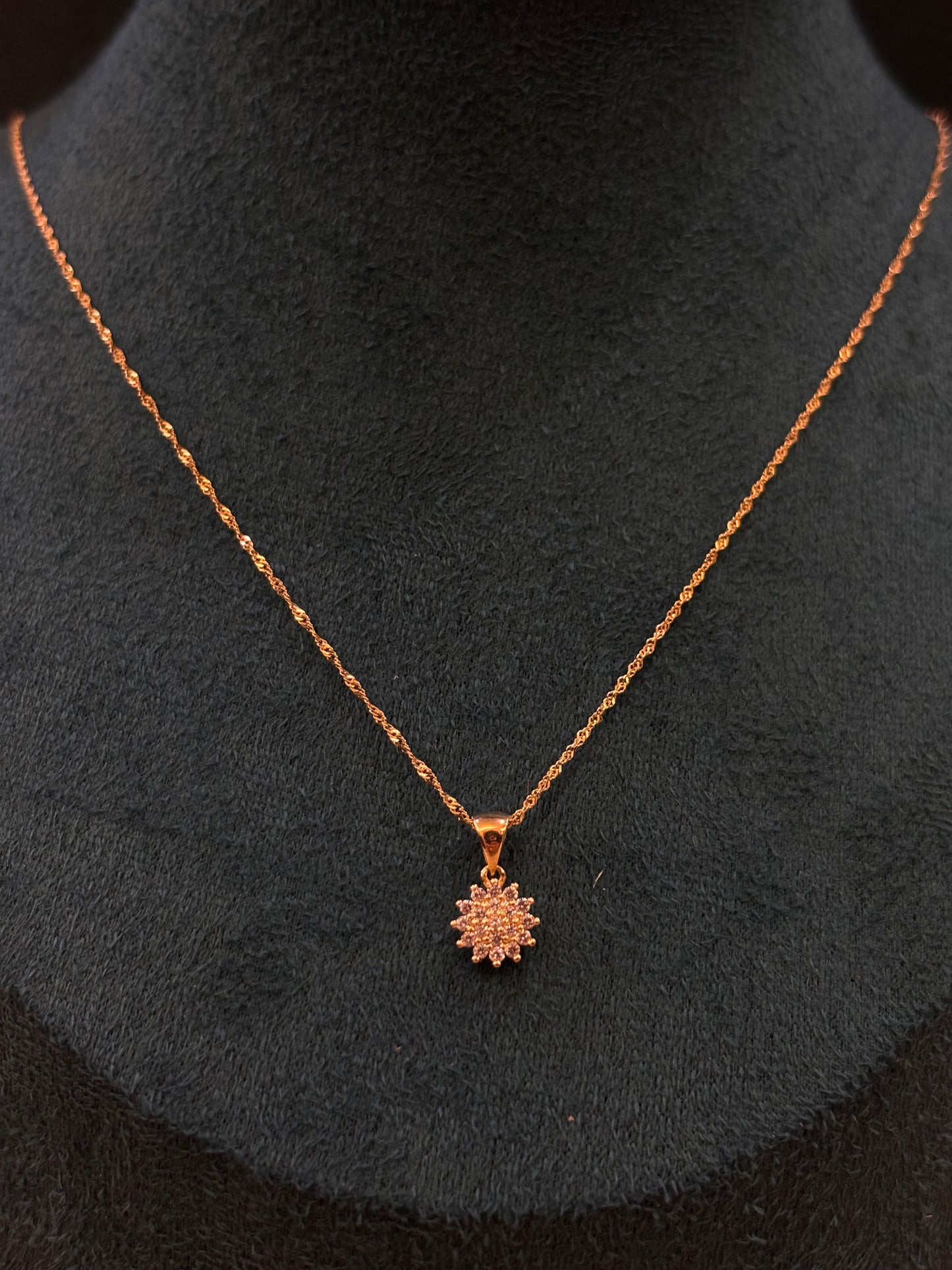 Collana Donna Oro Giallo 18 Carati punto luce Magic