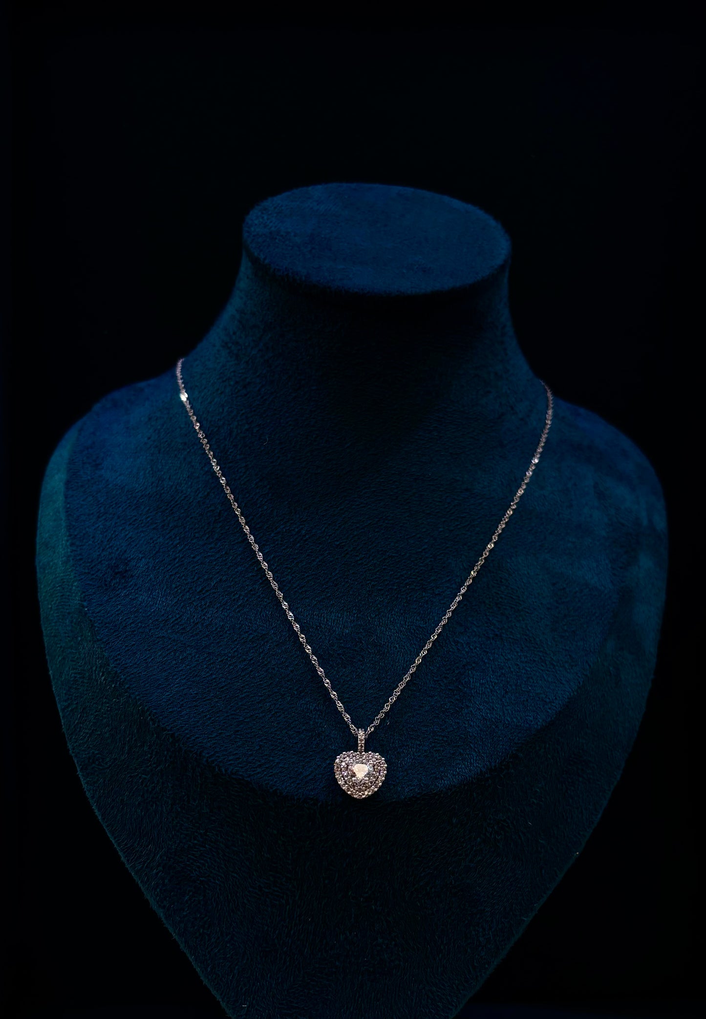 Collana Oro Bianco 18 Carati cuore con pietra Bianca