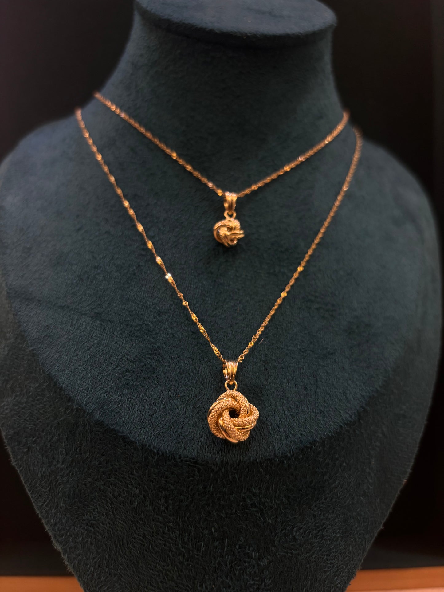 Collana Nodo Oro Giallo 18 Carati