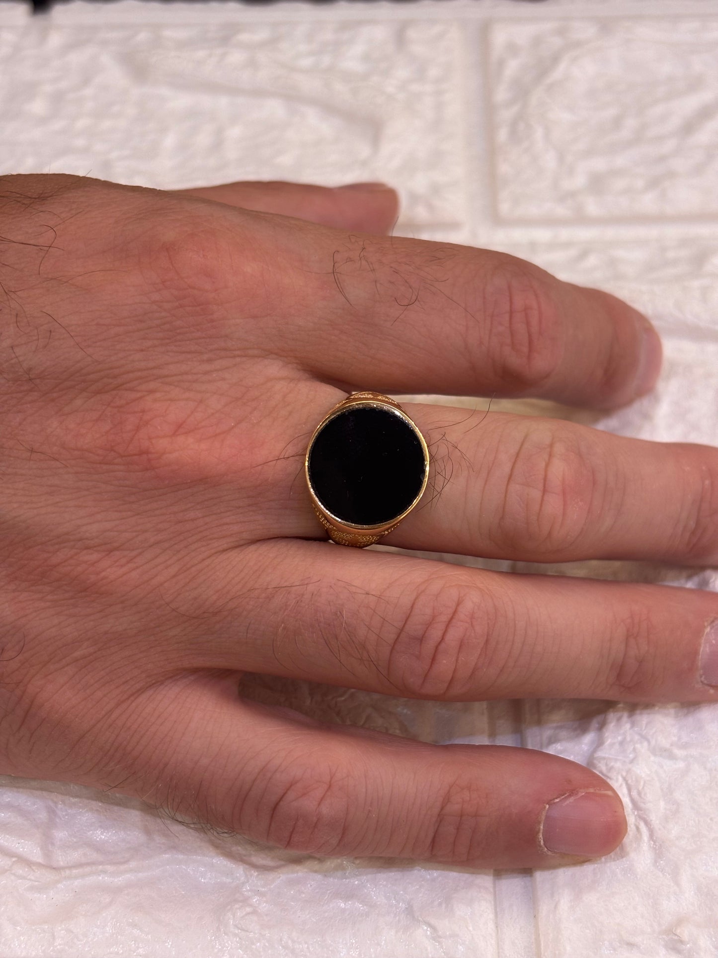 Anello Uomo con Onice Oro Giallo 18 Carati