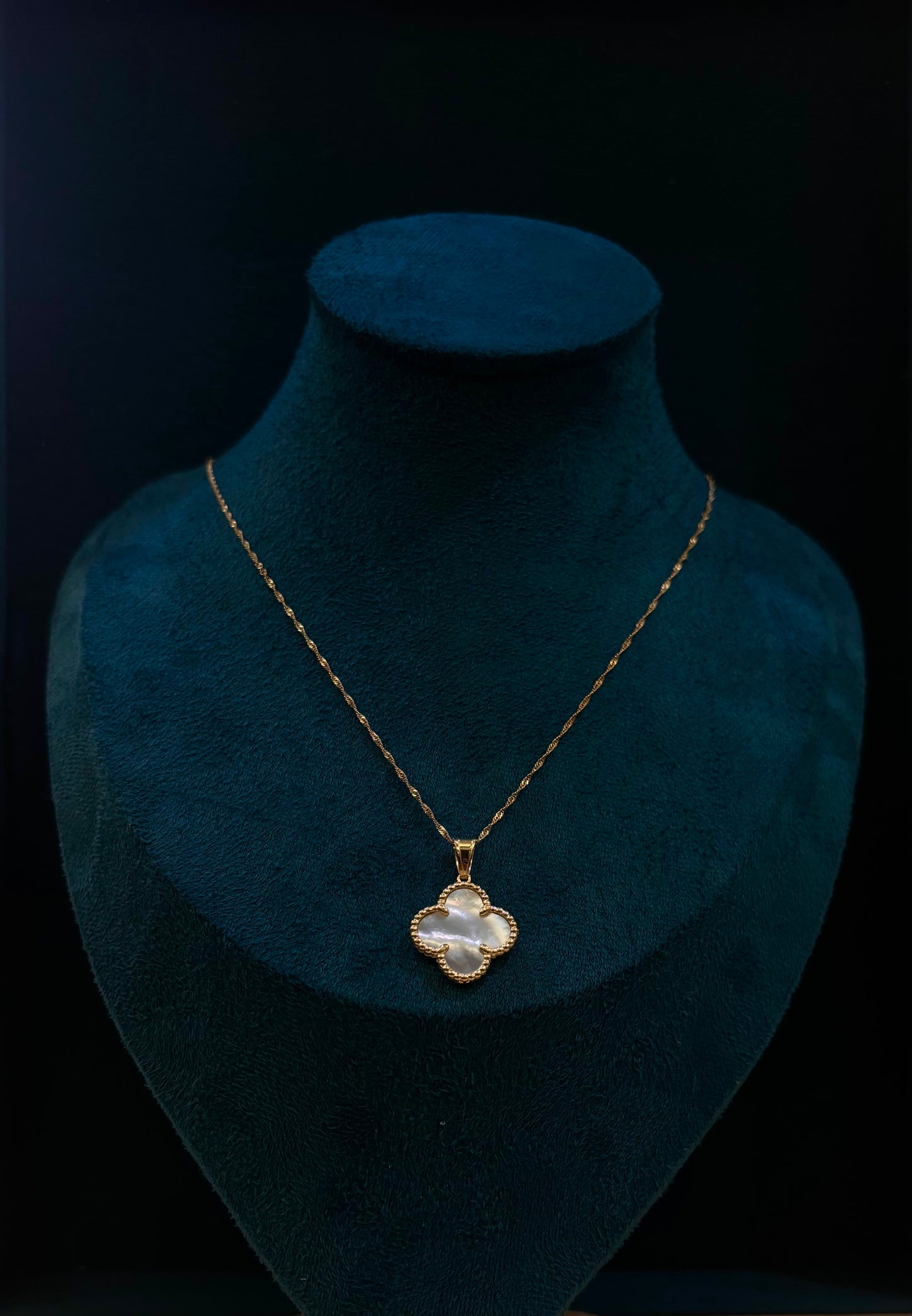 Collana Ciondolo Madre Perla Oro Giallo 18 Carati