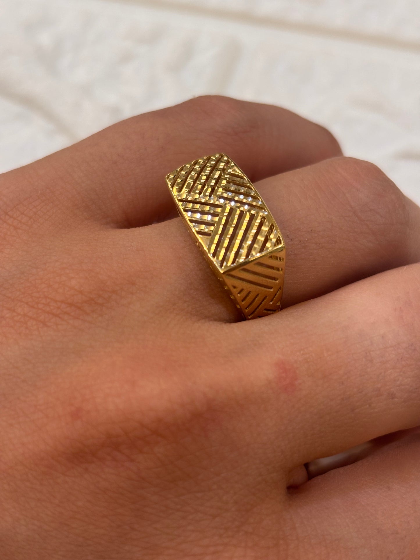 Anello in Oro Giallo 18 Carati