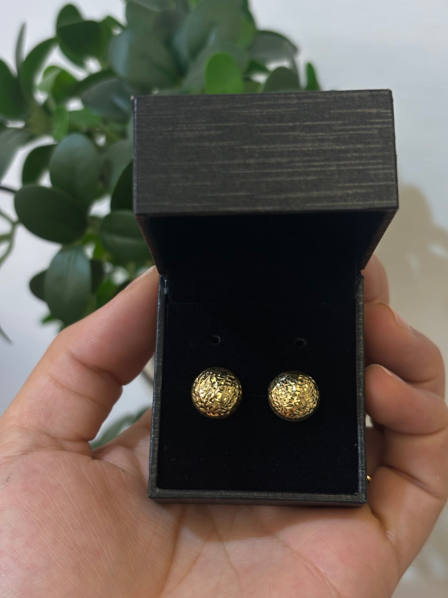Orecchini Mezza Pallina Diamantata Oro Giallo 18 Carati