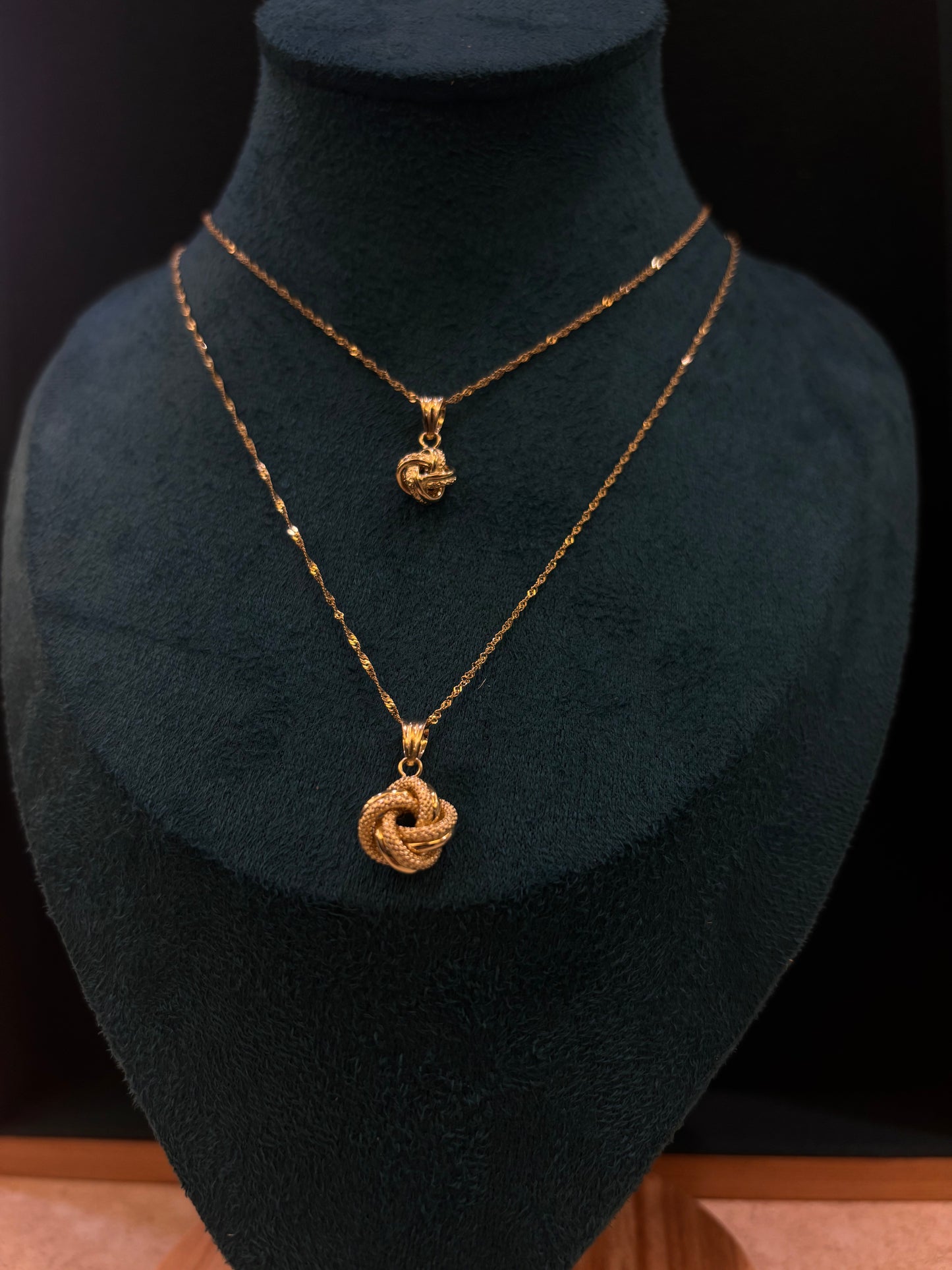 Collana Nodo Oro Giallo 18 Carati