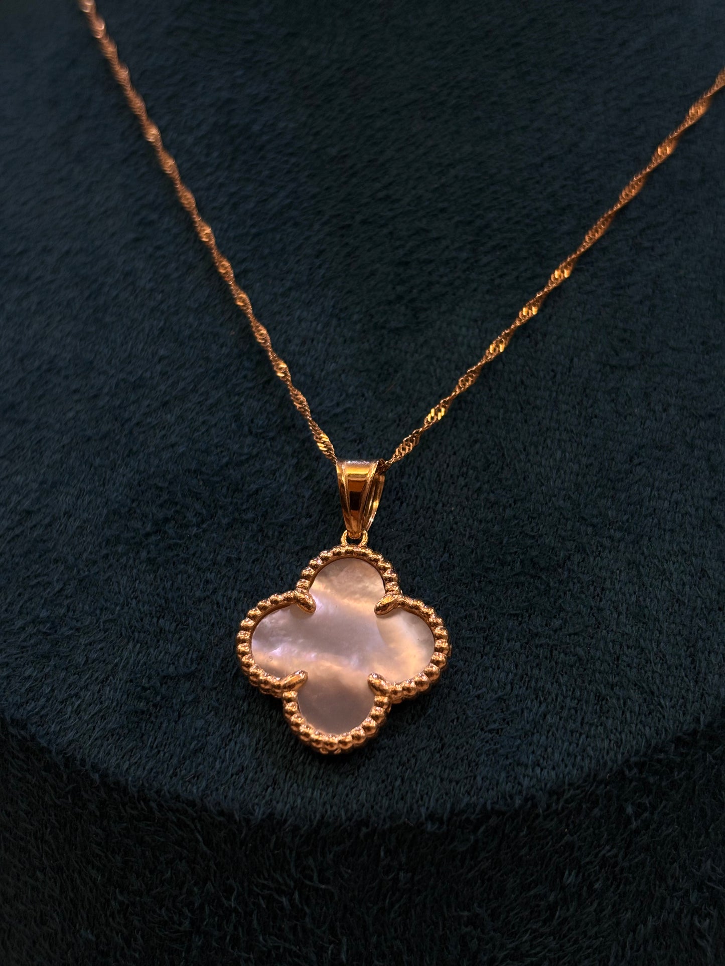Collana Ciondolo Madre Perla Oro Giallo 18 Carati