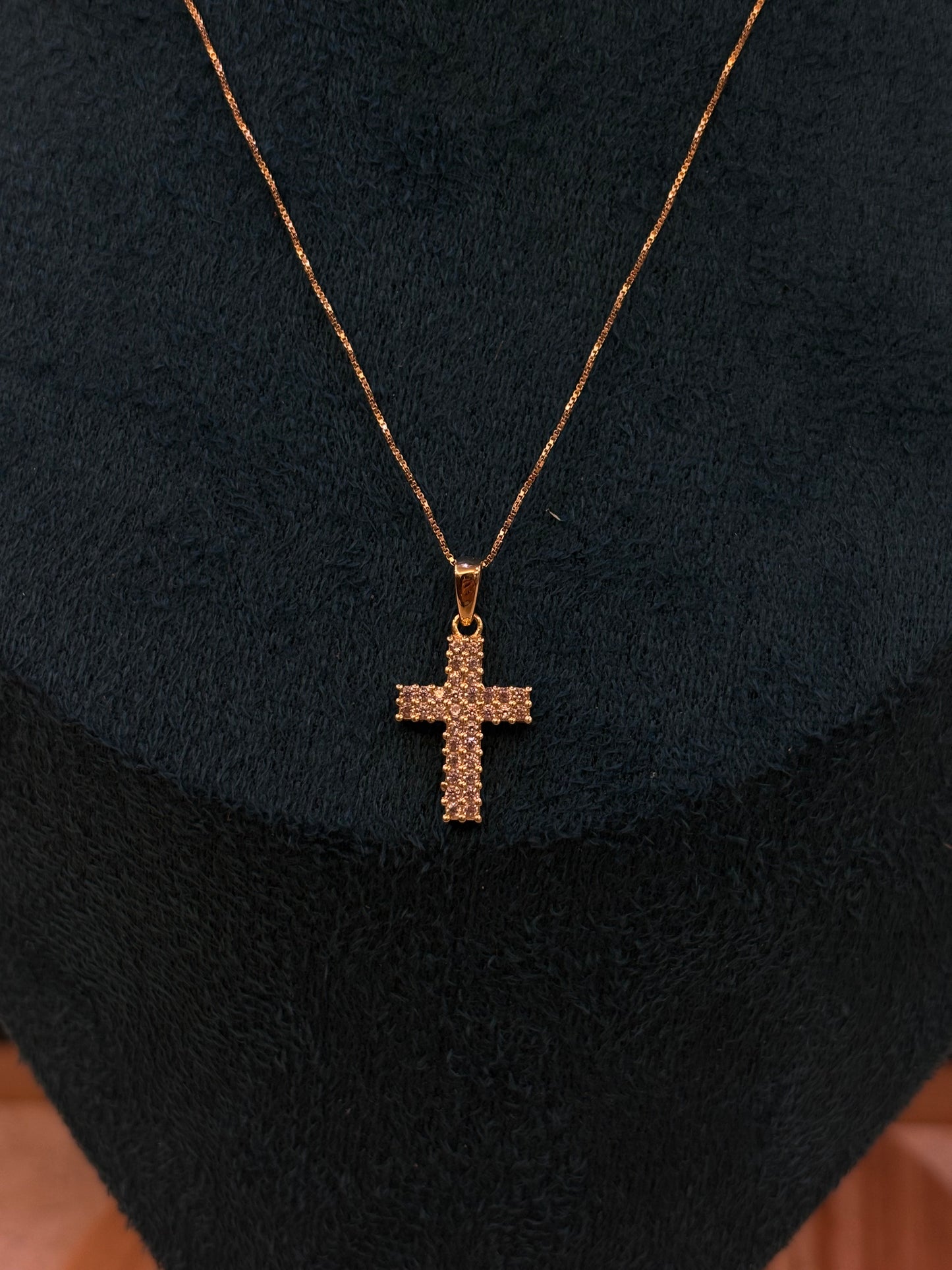 Collana Croce con Zirconi Oro 18 Carati