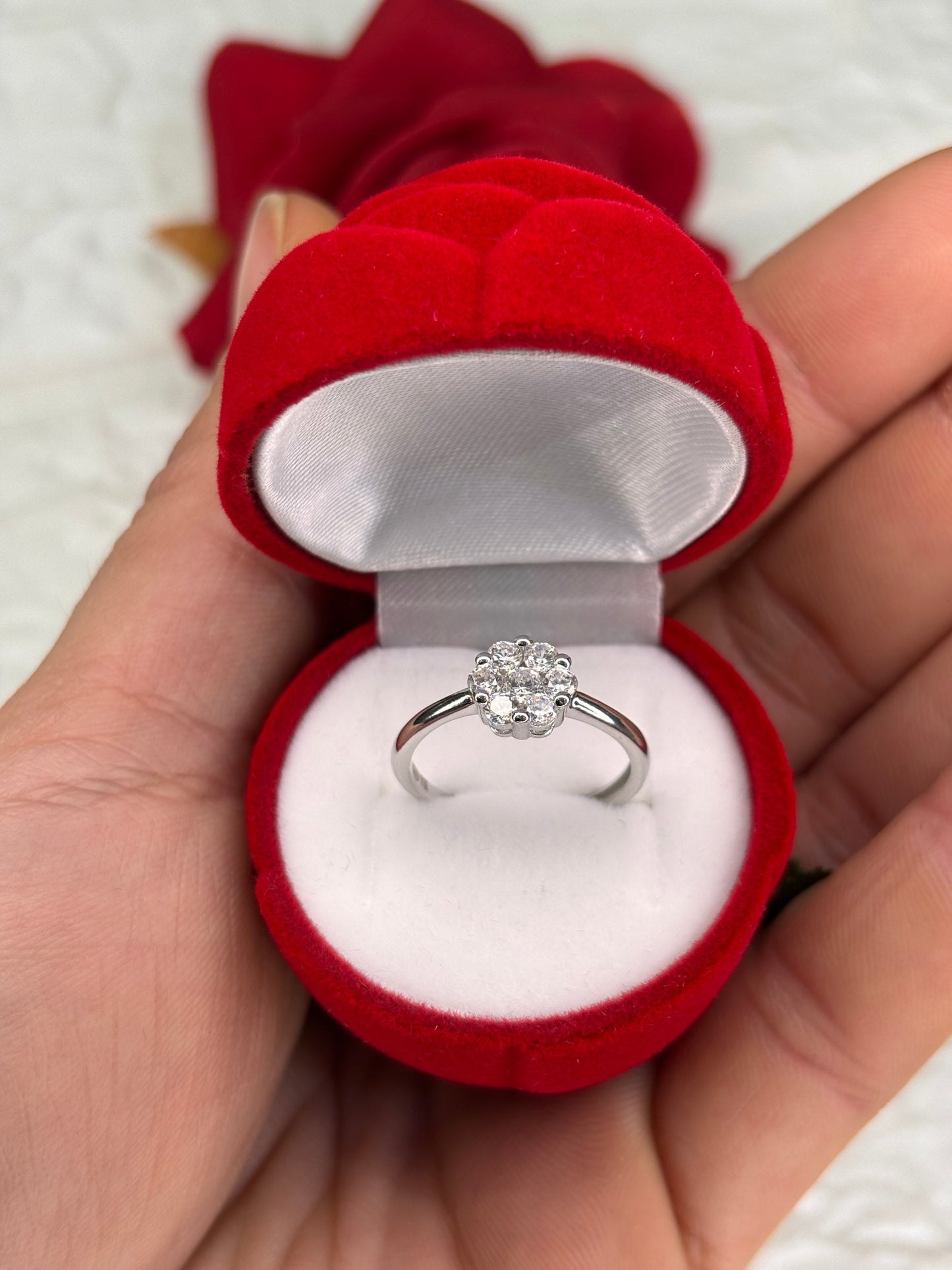 Anello Solitario Fiore Magic in Argento 925