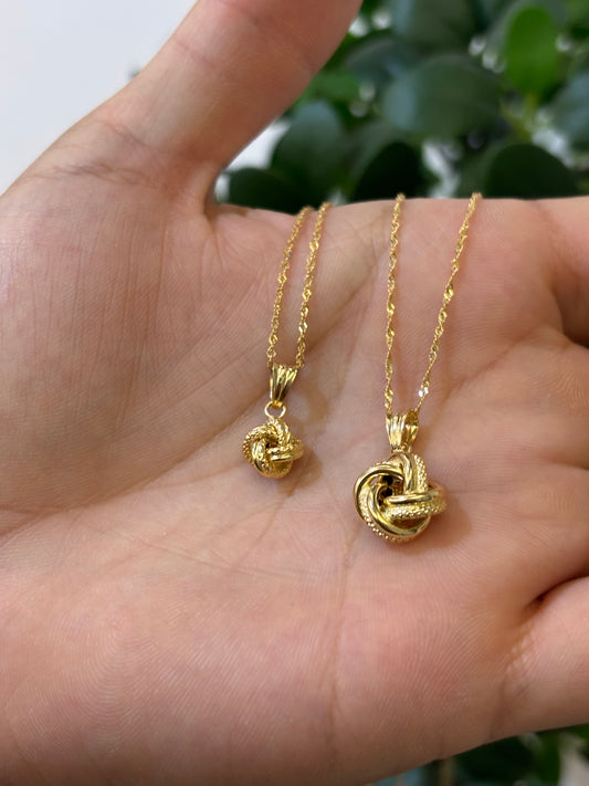 Collana Nodo Oro Giallo 18 Carati