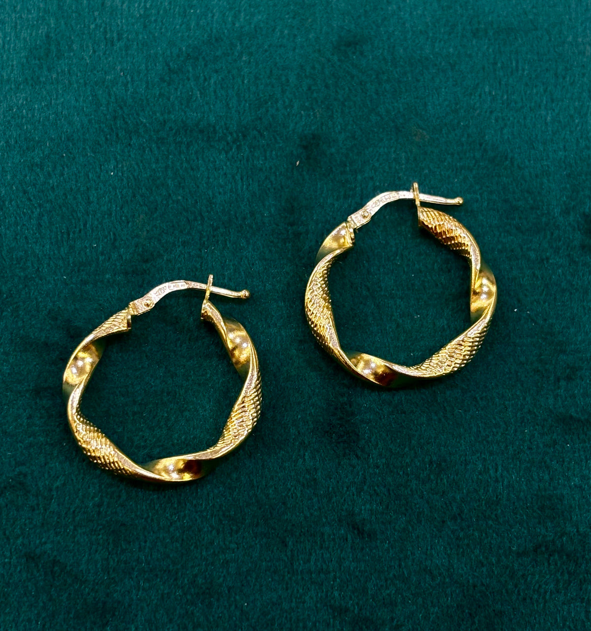 Orecchini oro 18 carati cerchio torchon