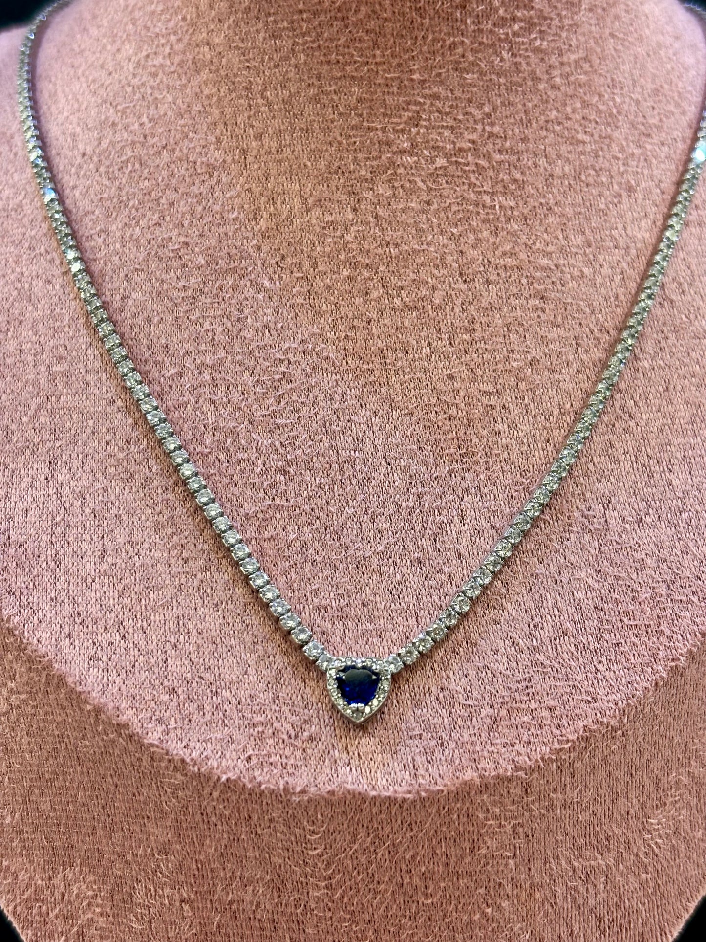 Collana tennis con cuore