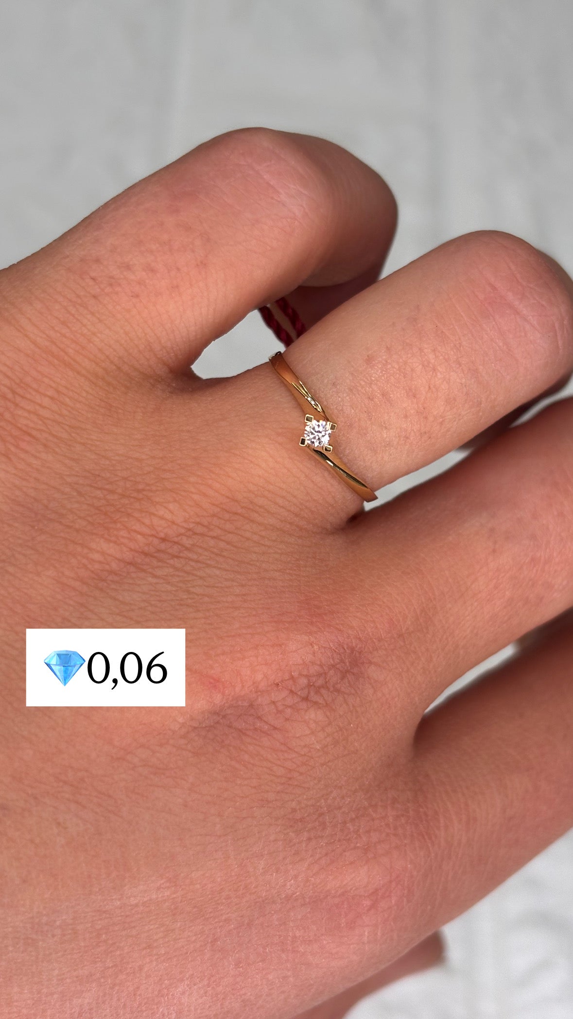 Anello Solitario Oro Giallo e Diamante Promesse Gioielli