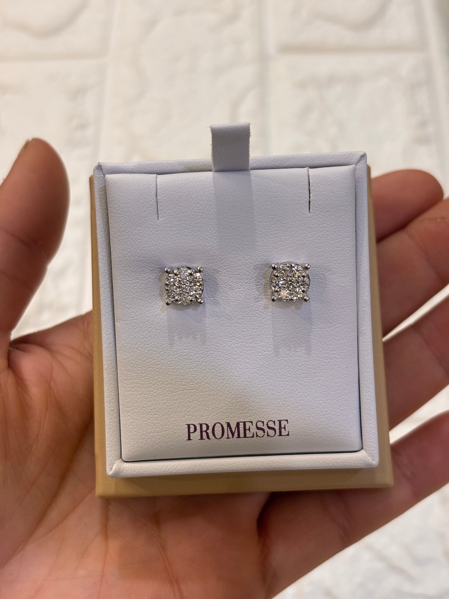 Orecchini Punto Luce Magic Oro Bianco Promesse Gioielli