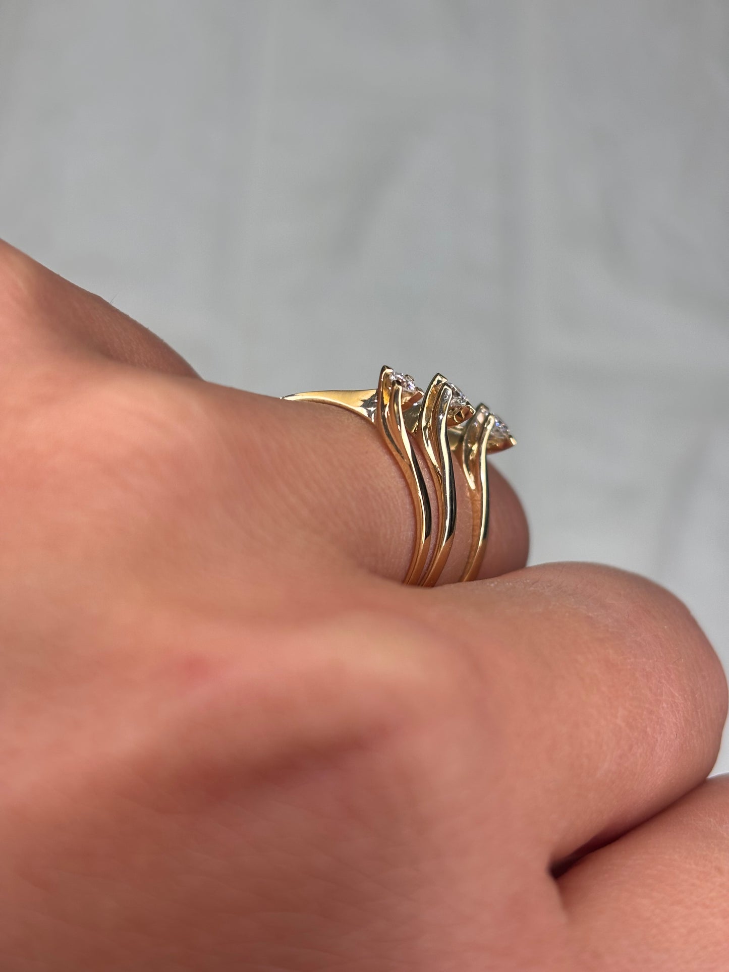 Anello Solitario Oro Giallo e Diamante Promesse Gioielli