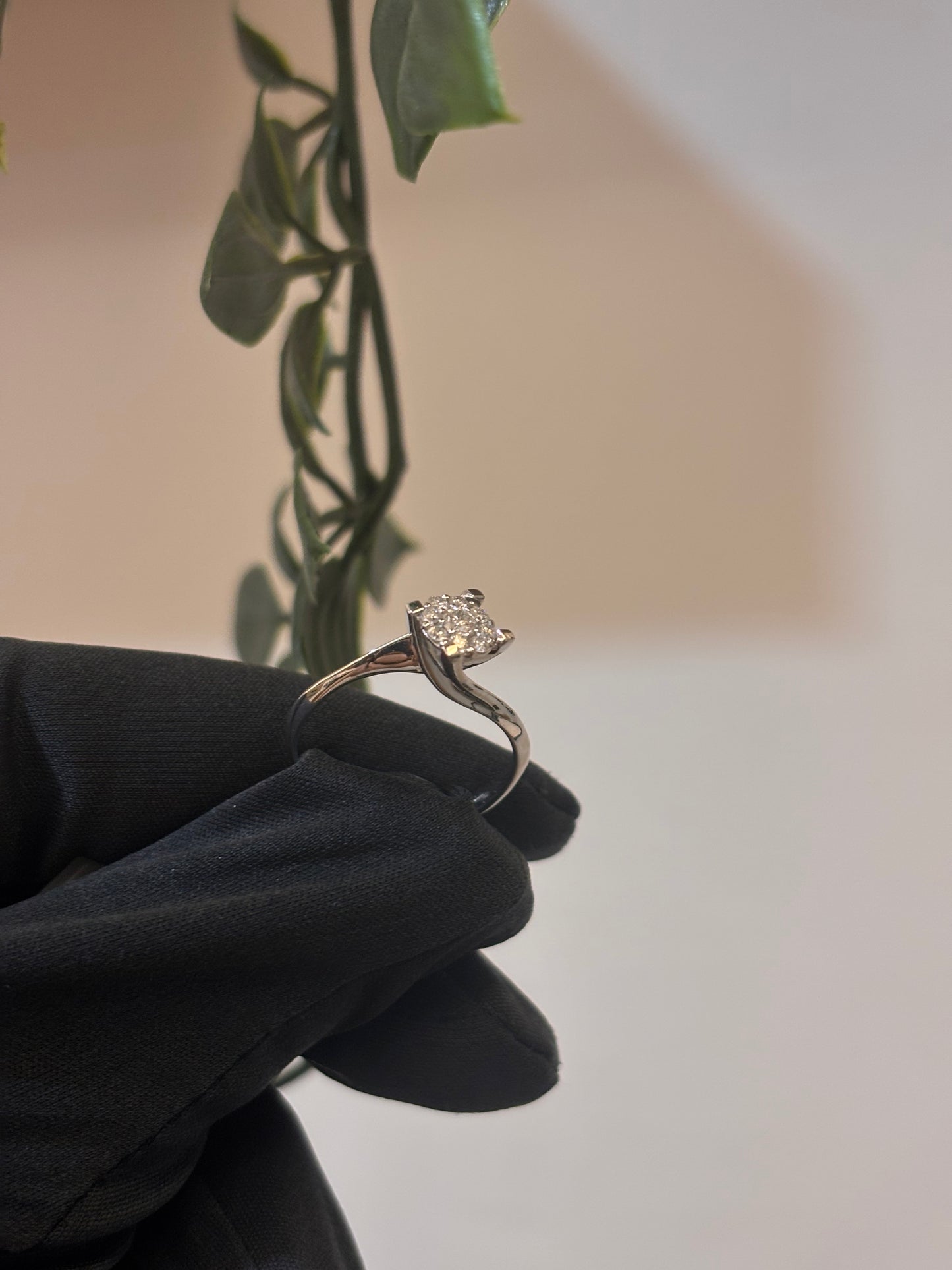 ANELLO SOLITARIO MAGIC ORO BIANCO E DIAMANTI PROMESSE GIOIELLI FW3026