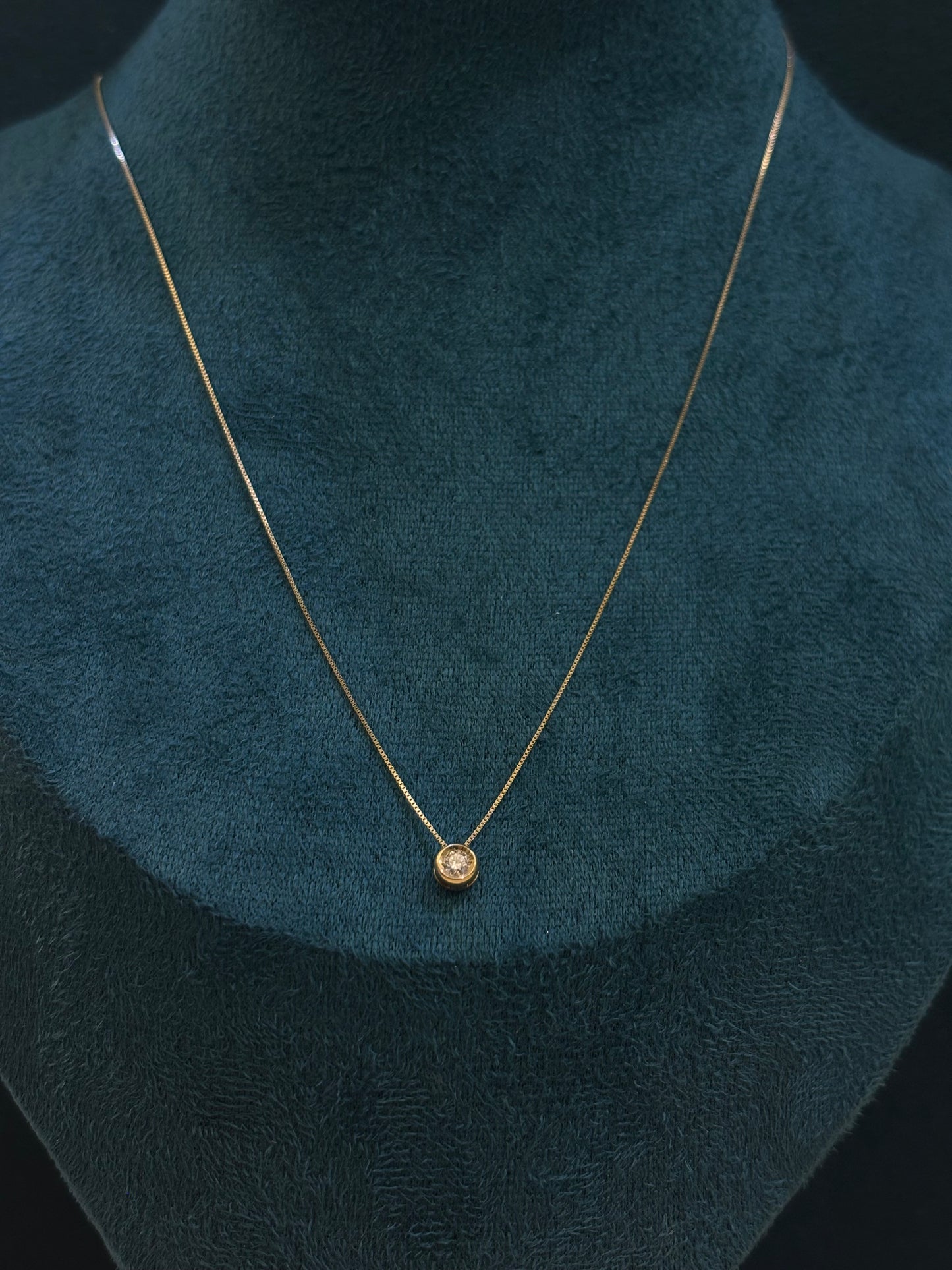 Collana Punto luce Oro Giallo 18 Carati e Diamante PROMESSE GIOIELLI COD.PPLA0