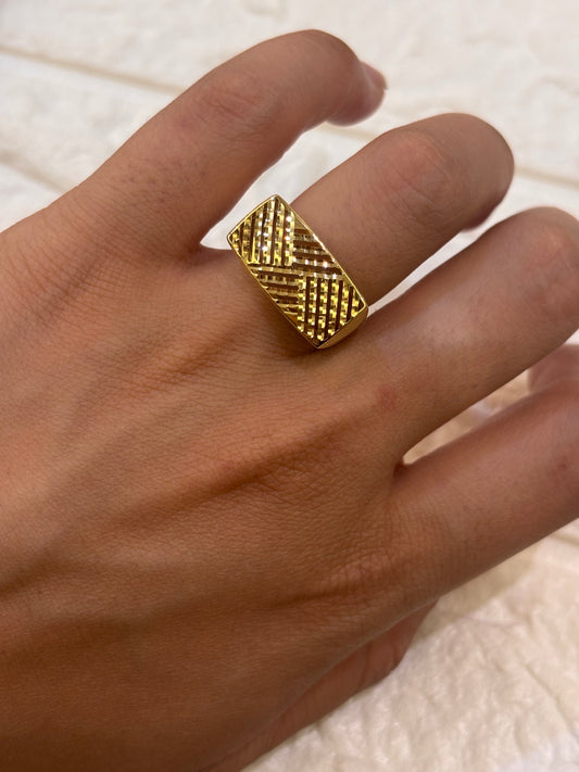Anello in Oro Giallo 18 Carati