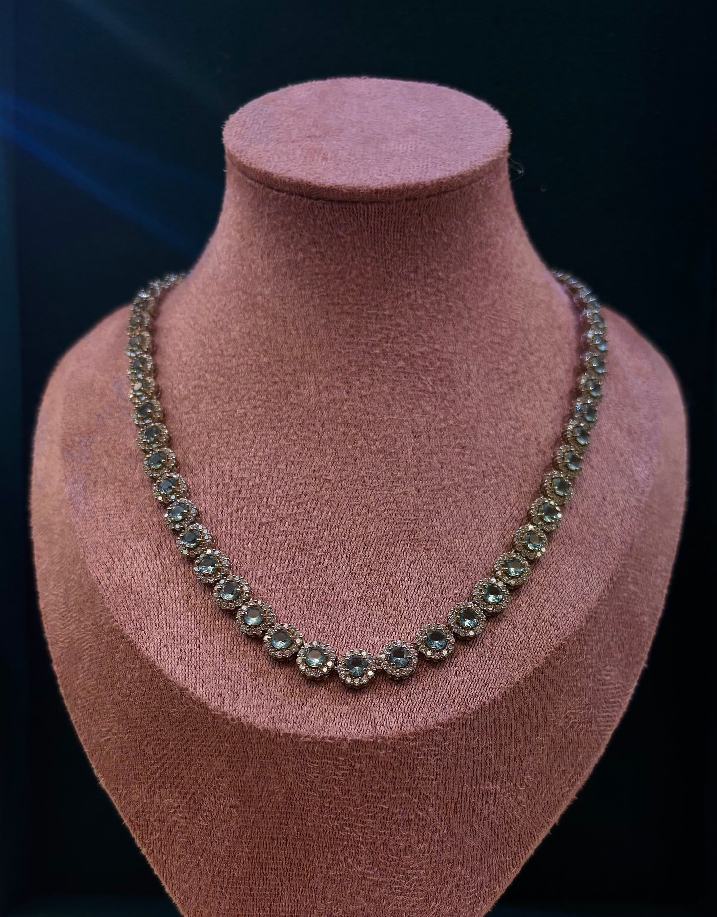 Girocollo Magic con pietre Celesti Argento