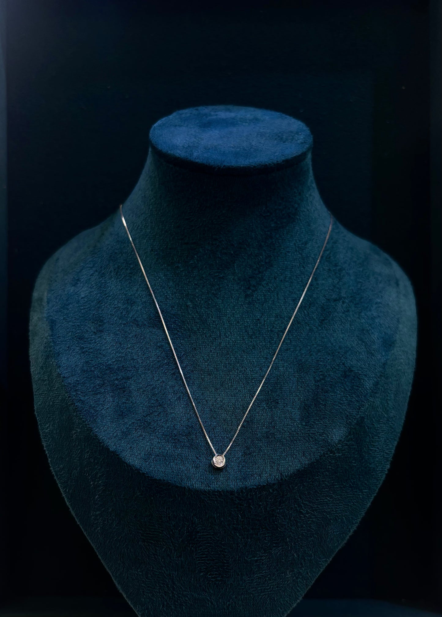 Collana Punto Luce Oro Bianco 18 Carati e Diamante PROMESSE GIOIELLI COD. PPLA0