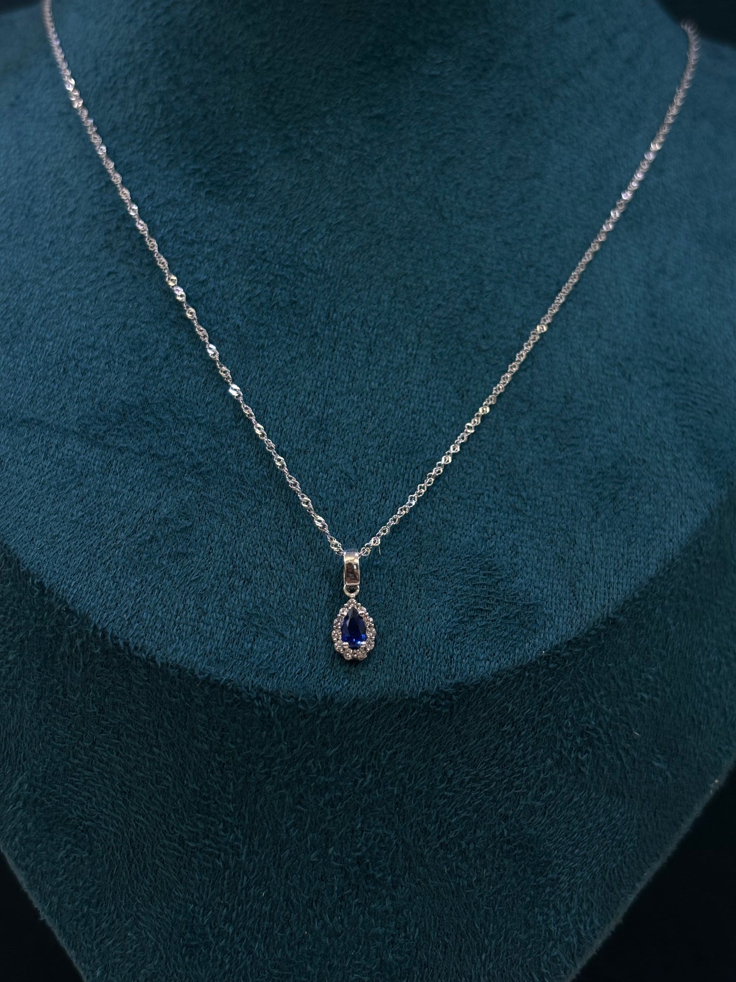 Collana Oro Bianco 18 Carati Goccia blu e zirconi