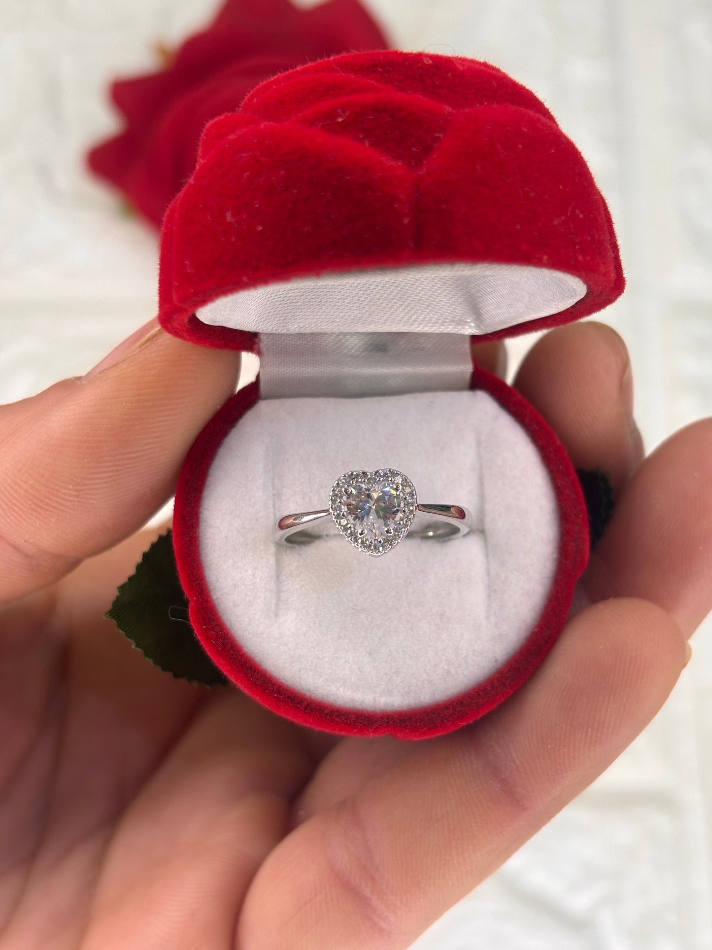 Anello Cuore Oro Bianco 18 Carati