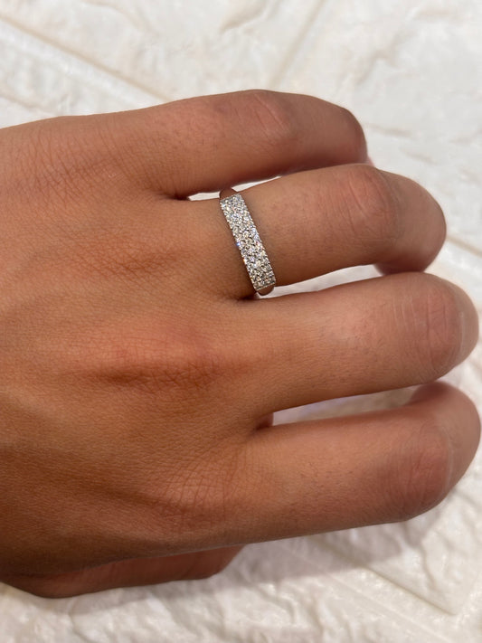 Anello Fascia con Zirconi Oro Bianco 18 Carati