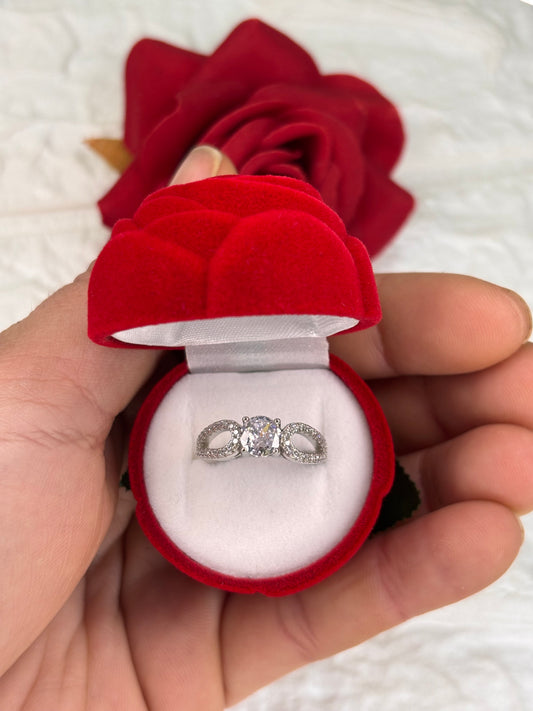 Anello solitario con zirconi sul gambo Argento 925