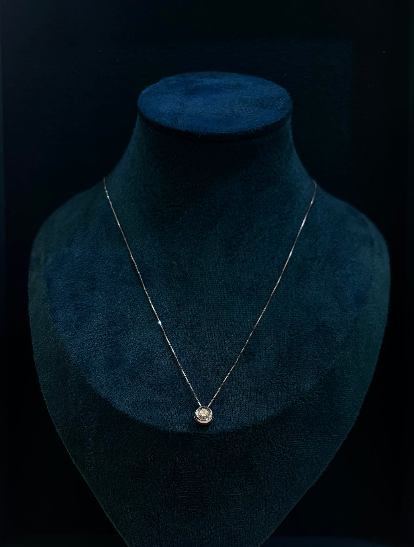 Collana punto luce cipollino oro 18 carati e Diamante PROMESSE GIOIELLI COD.PPLA0