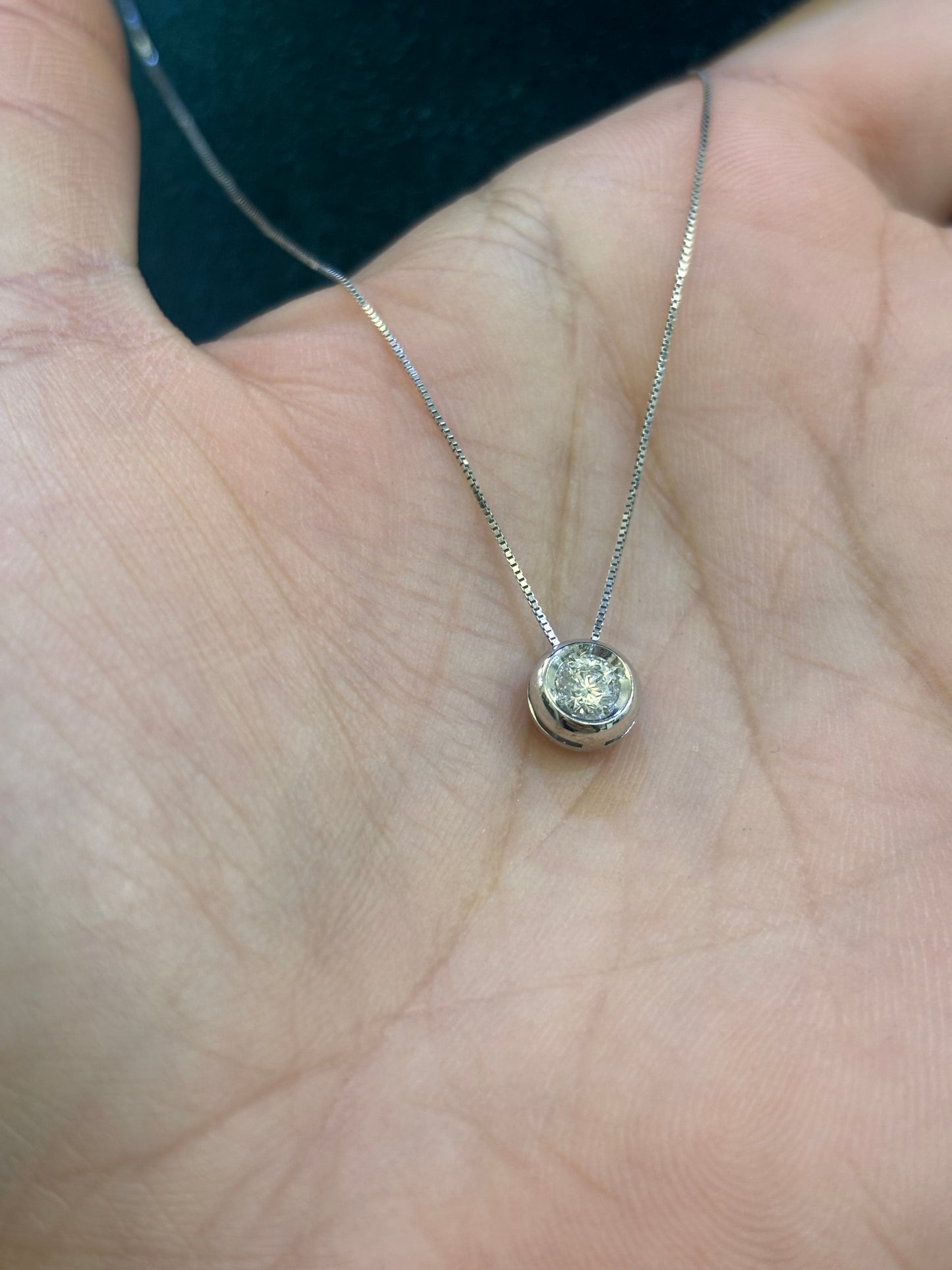 Collana punto luce cipollino oro 18 carati e Diamante PROMESSE GIOIELLI COD.PPLA0