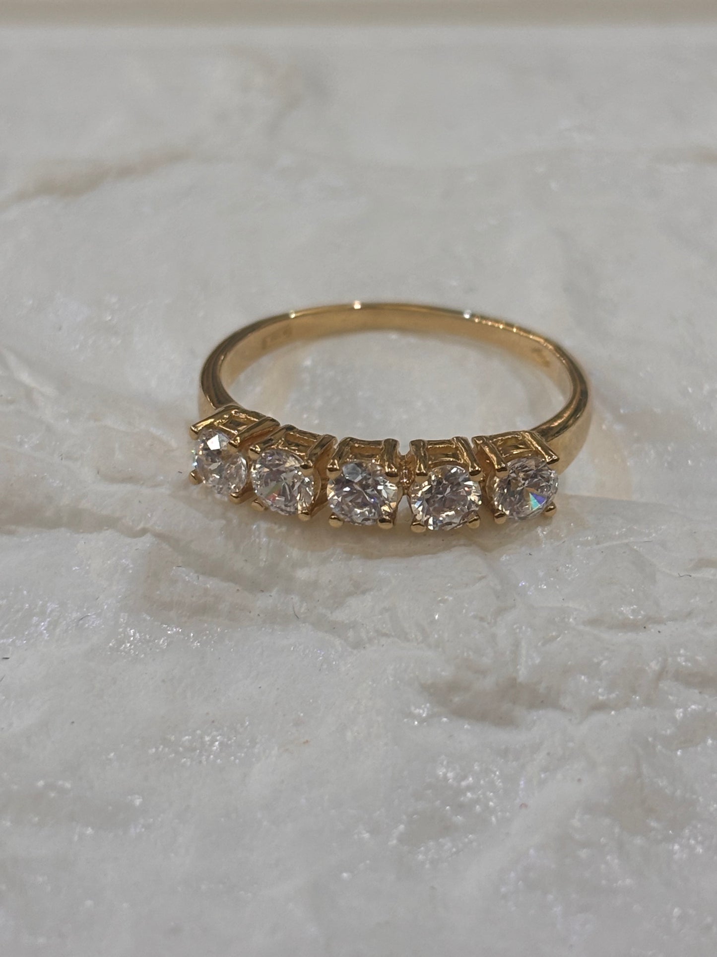 Anello Veretta 5 Pietre Oro Giallo 18 Carati