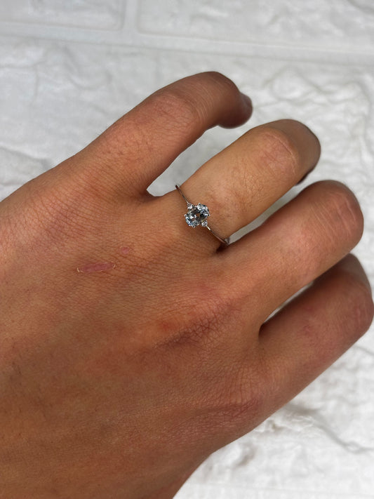 Anello Ovale in Oro 18 Carati  Acquamarina e Diamanti PROMESSE GIOIELLI