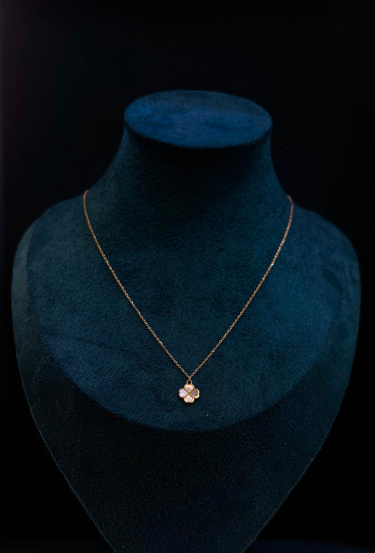 Collana Ciondolo Madre Perla Oro Giallo 18 carati