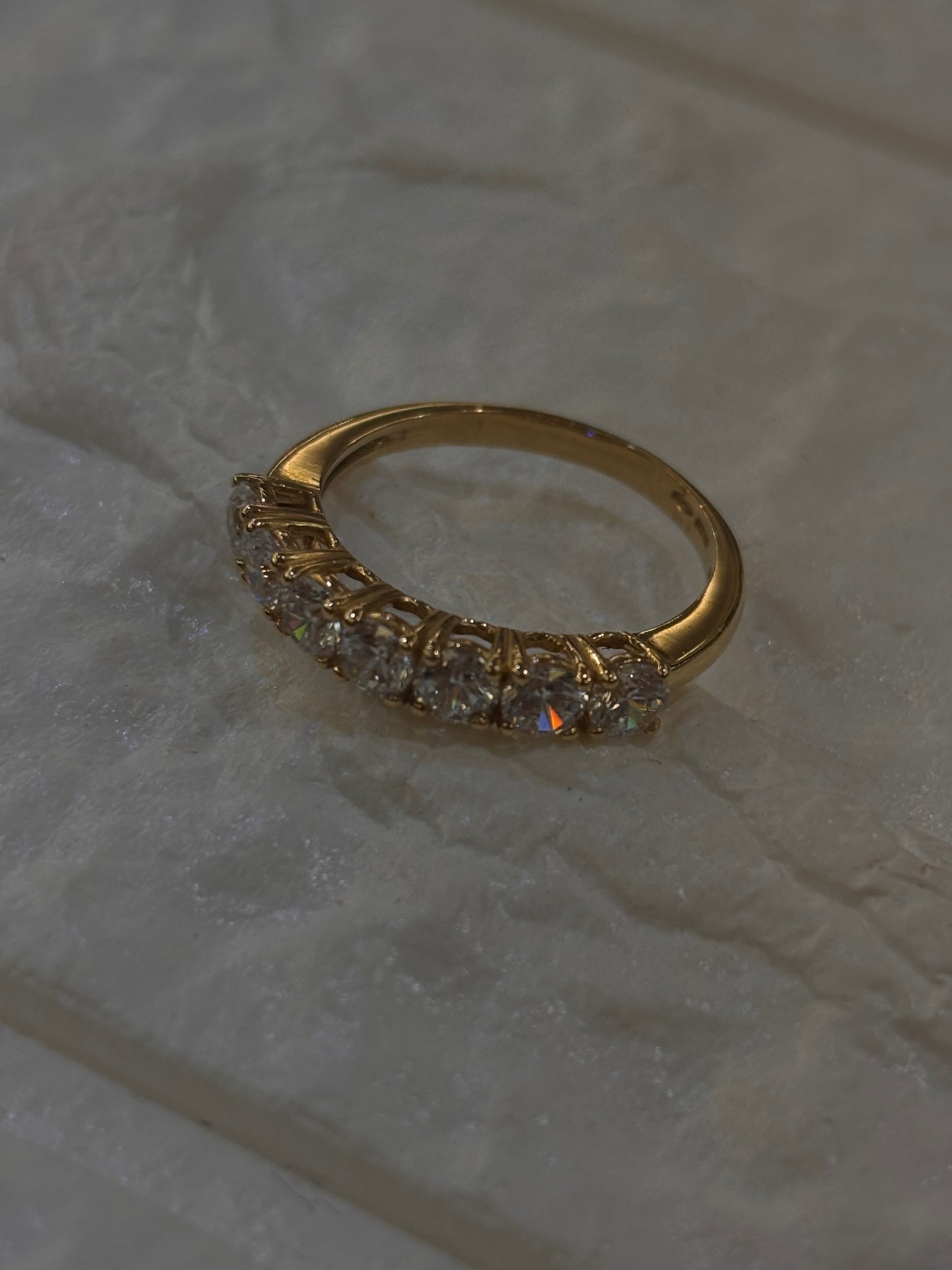 Anello Veretta 7 Pietre Oro Giallo 18 Carati