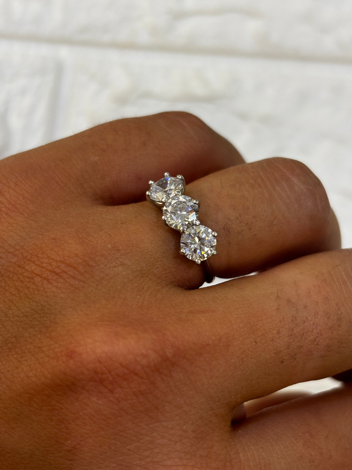 Anello Trilogy Oro Bianco 18 carati e zirconi