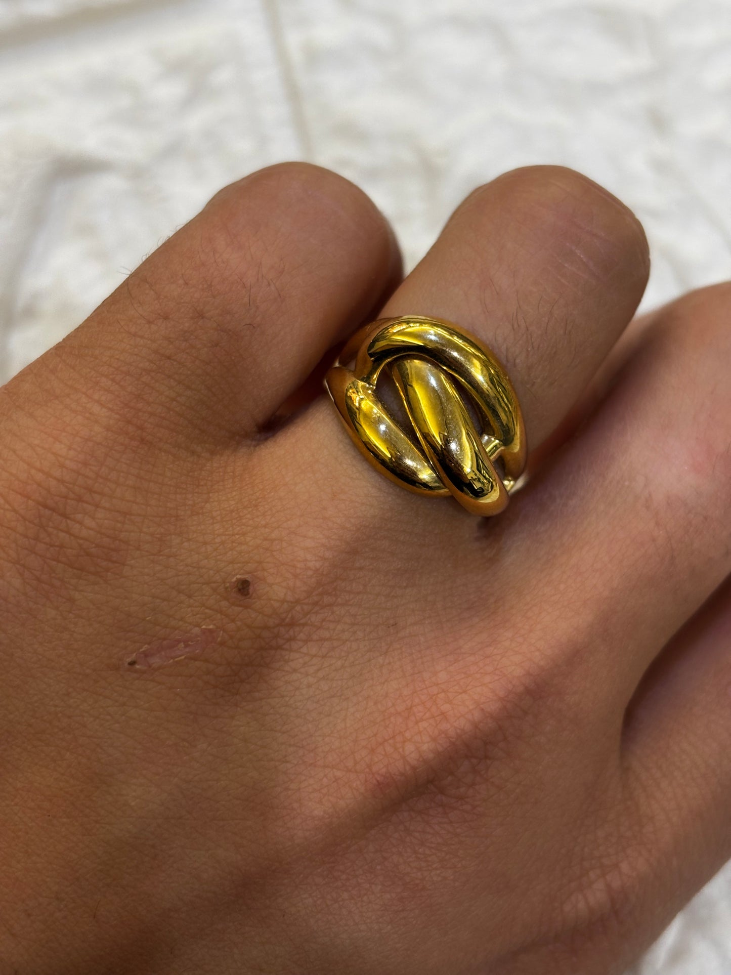 Anello fascia intrecciata Oro Giallo 18 Carati