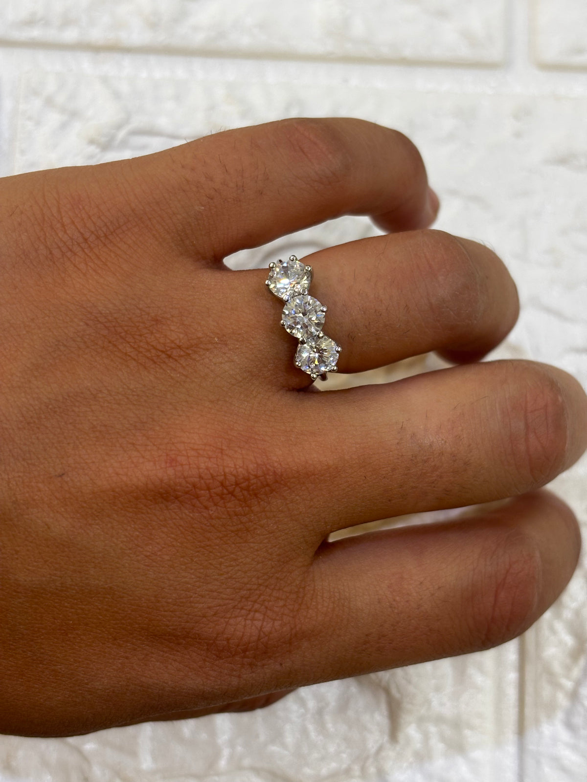Anello Trilogy Oro Bianco 18 carati e zirconi